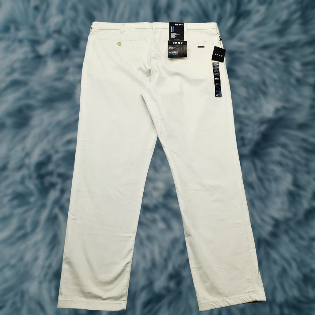 DKNY DKNY Bedford Pants Mens 40x32 Tan Stretch Slash Pocket Straight Leg to Ankle Pants Mens Size 40 Tan Stretch Slash Pocket Straight Leg DKNY Bedford Size US 40 / EU 56 - 1 Thumbnail