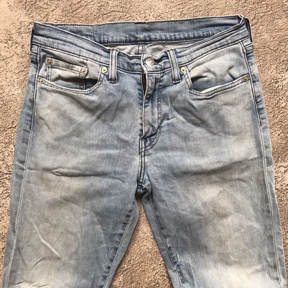 Vintage Vintage 90s Levis Distressed Baggy Jeans Thrashed Grunge 31 Size US 31 - 3 Thumbnail
