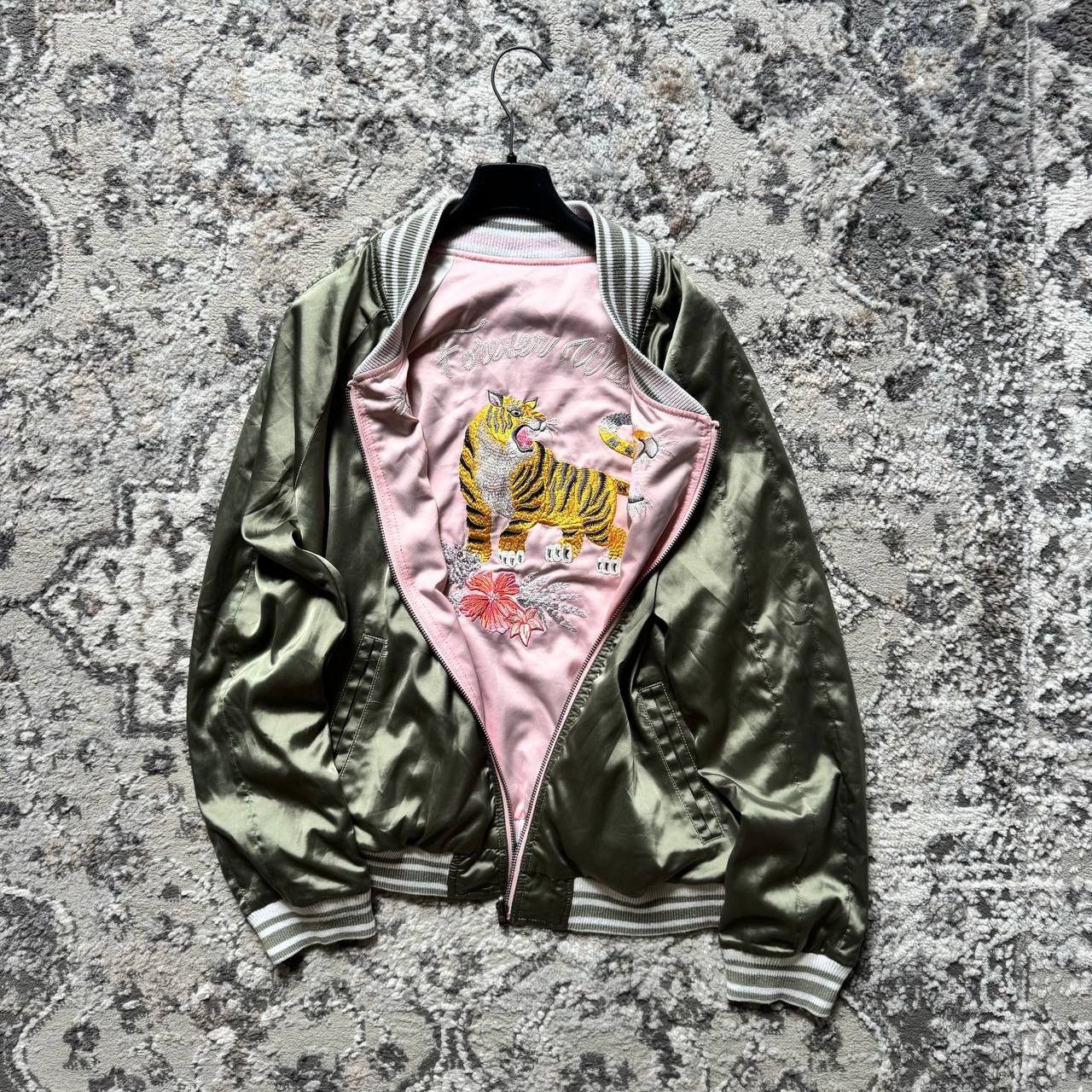 Japanese Brand Japanese Sukajan Souvenir Satin Embroidered Tiger Zip Bomber Size L / US 10 / IT 46 - 1 Thumbnail