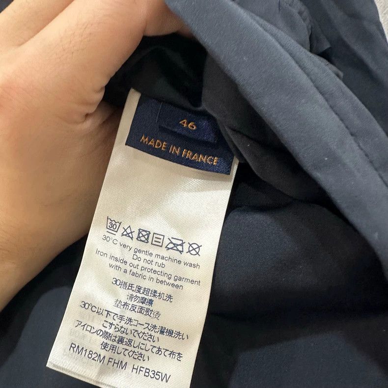 Louis Vuitton Louis Vuitton Dark blue sunflower assault jacket Size US S / EU 44-46 / 1 - 5 Thumbnail