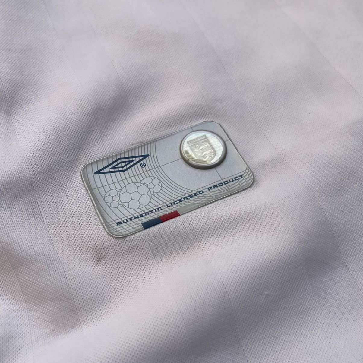 Umbro England 2001-2003 Umbro Jersey #4 Size US XL / EU 56 / 4 - 7 Thumbnail