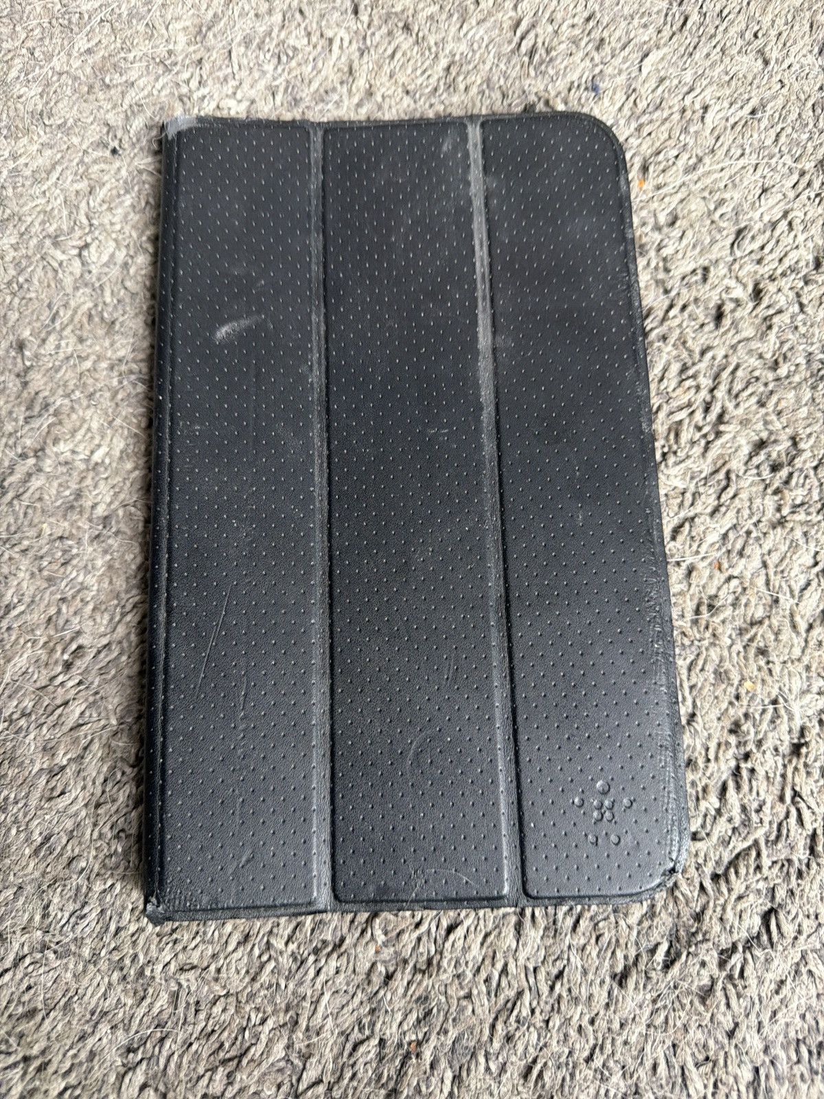 Hypebeast Belkin Tri-Fold Tablet Cover Size ONE SIZE - 1 Thumbnail