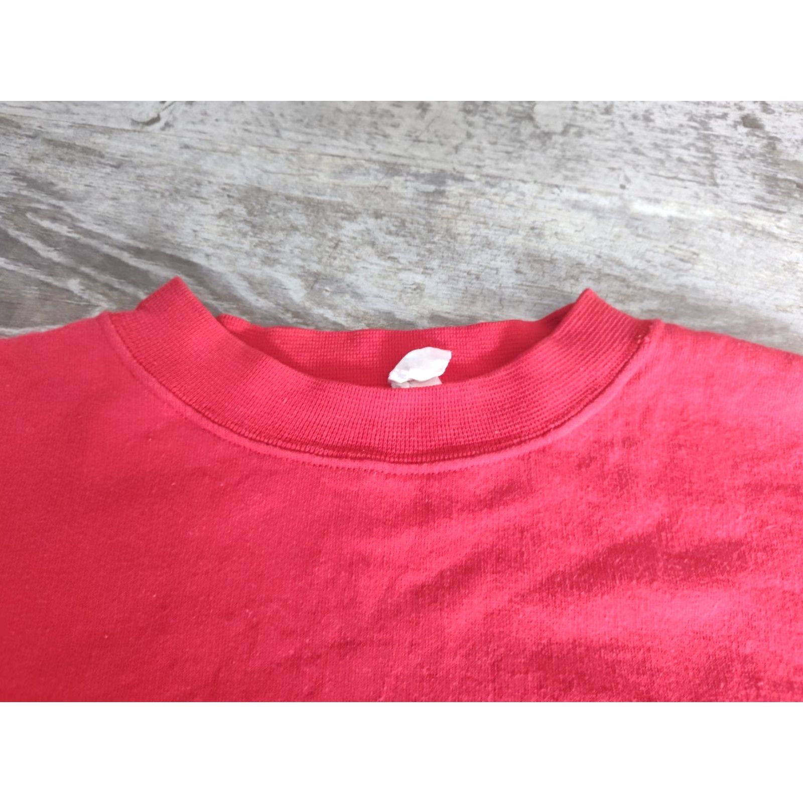 Vintage Vintage Brand Vintage Logo La Tour Eiffel Paris Spellout Big Logo Sweatshirt Red M/L Size US M / EU 48-50 / 2 - 6 Thumbnail