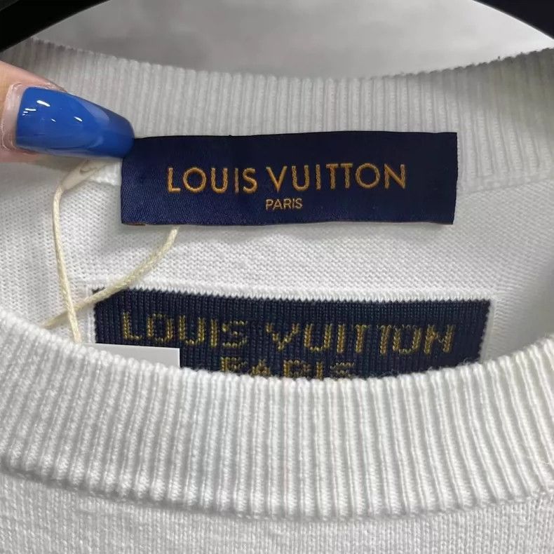 Louis Vuitton Louis Vuitton White Short Sleeve T -2505 Size US M / EU 48-50 / 2 - 3 Thumbnail