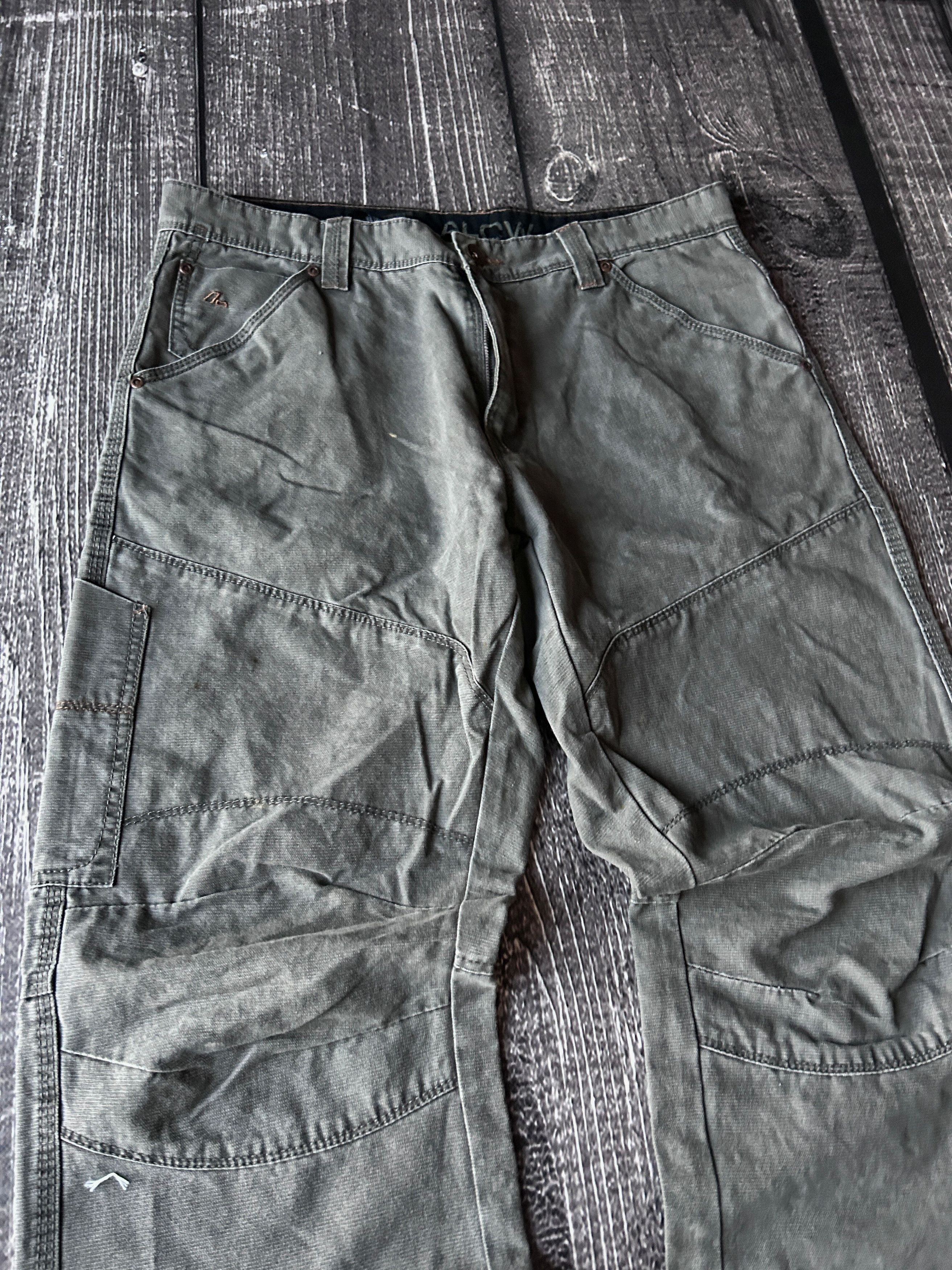 Designer Vintage Balenciaga Junya Watanabe Style Cargo Washed Jeans Size US 32 / EU 48 - 6 Thumbnail