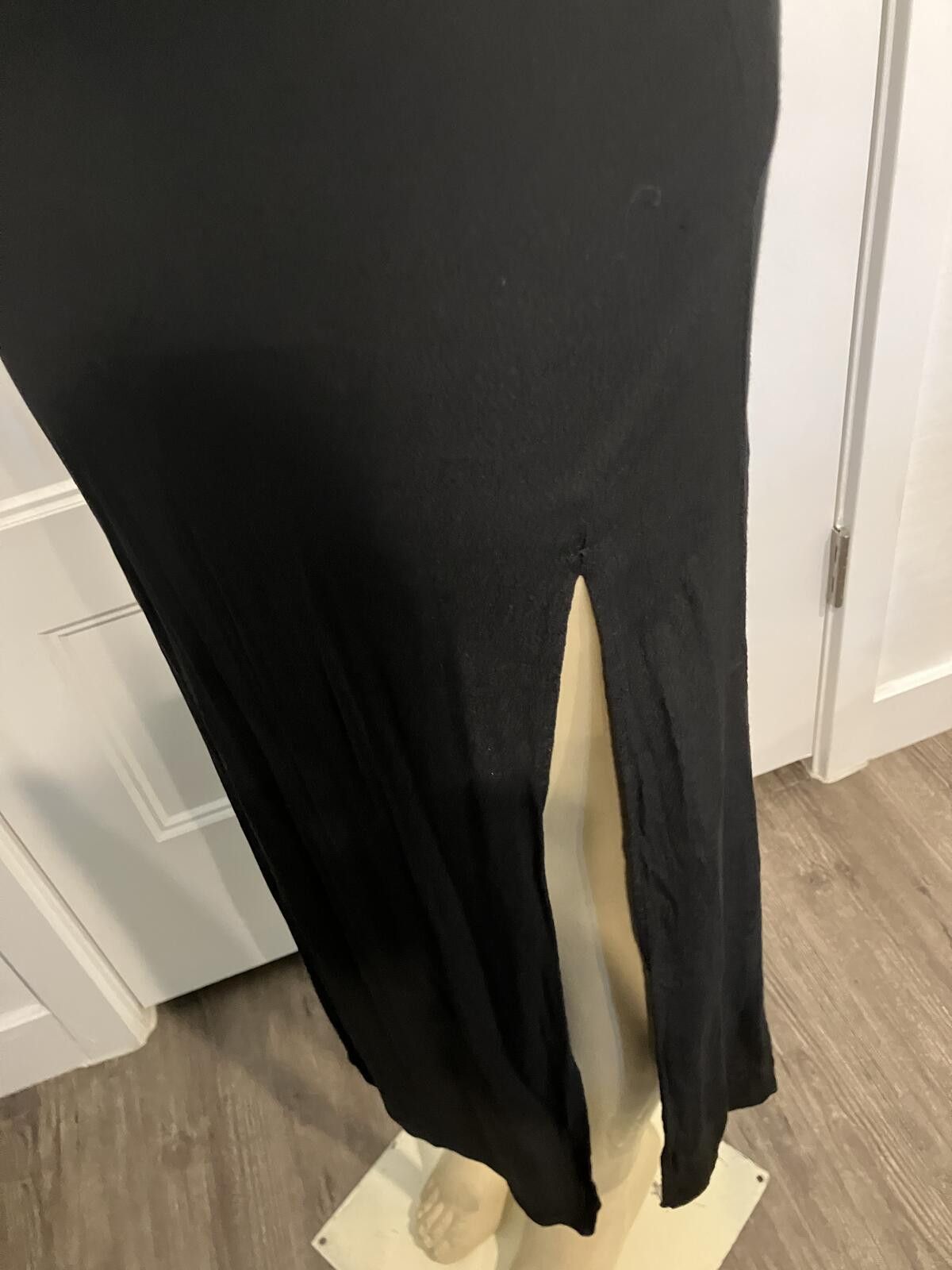 Other NWOT Black Off-Shoulder Maxi Dress with Ruffle Detail Size XS / US 0-2 / IT 36-38 - 6 Thumbnail