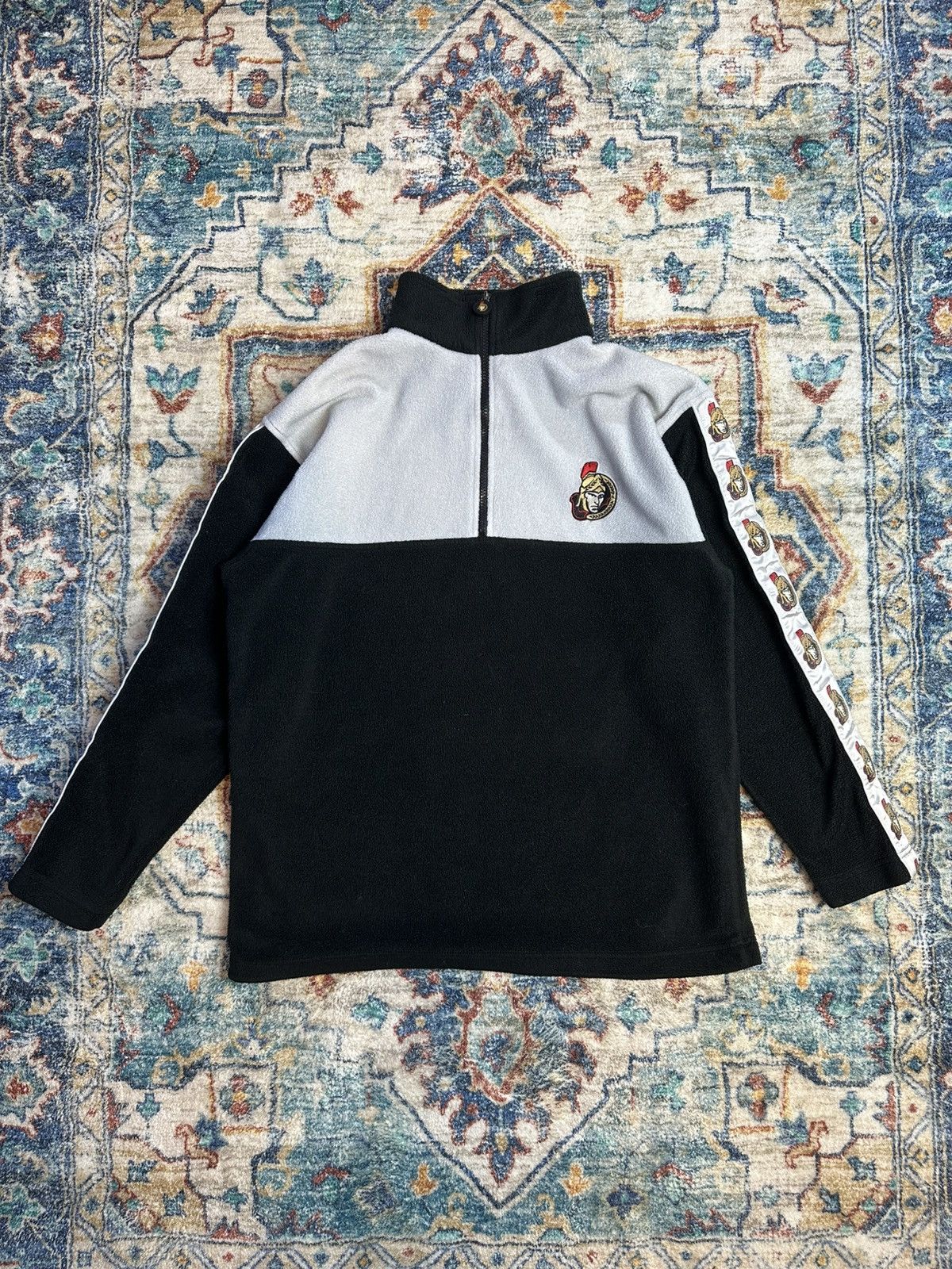 NHL × Vintage Vintage NHL Ottawa Senators 1/4 Zip-up Fleece Size XL Size US XL / EU 56 / 4 - 1 Thumbnail