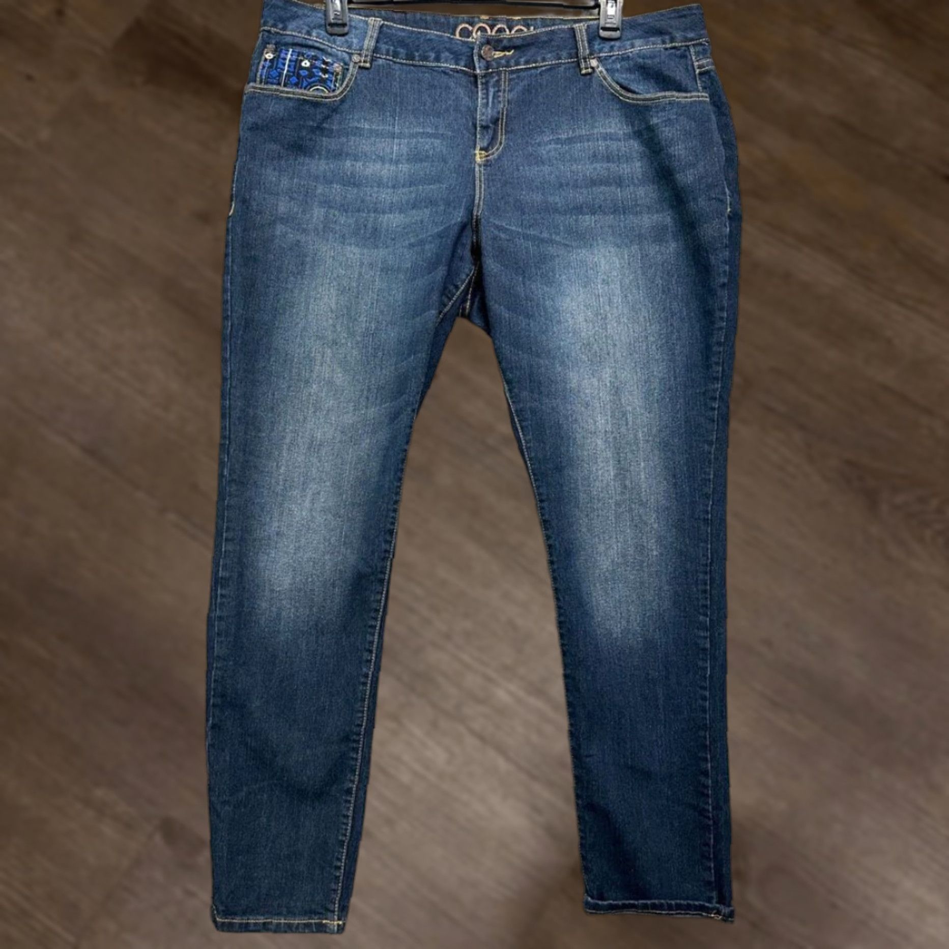 Coogi Coogi Jeans Womens 22W Plus Blue Distressed Slim Skinny Denim High Rise Ladies Size 40" / US 18 - 1 Thumbnail