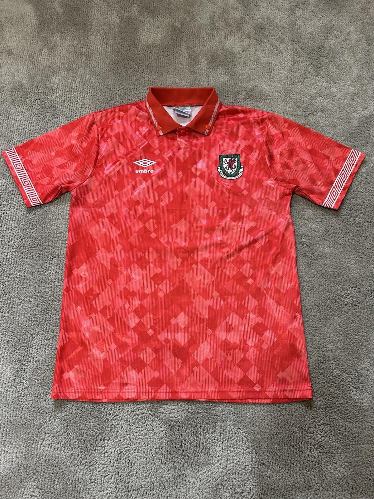 Umbro Umbro Wales 1990/92 Home Football Shirt Soccer Shirt Sz XL Size US XL / EU 56 / 4 - 1 Thumbnail