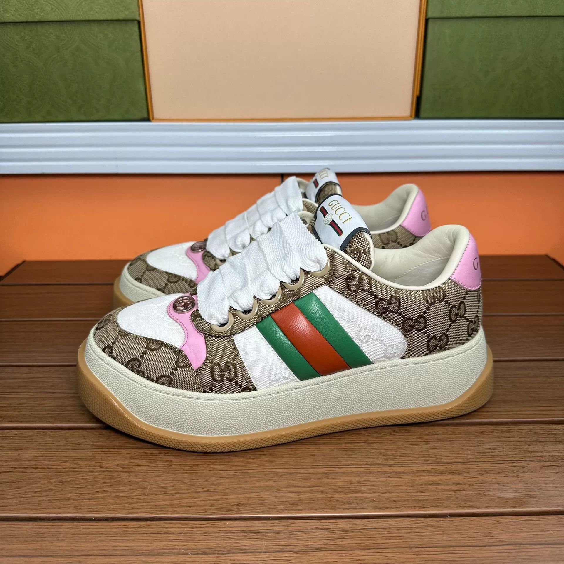 Gucci Gucci Brown Lowtop Sneakers it_37 Women Size US 7 / IT 37 - 1 Thumbnail