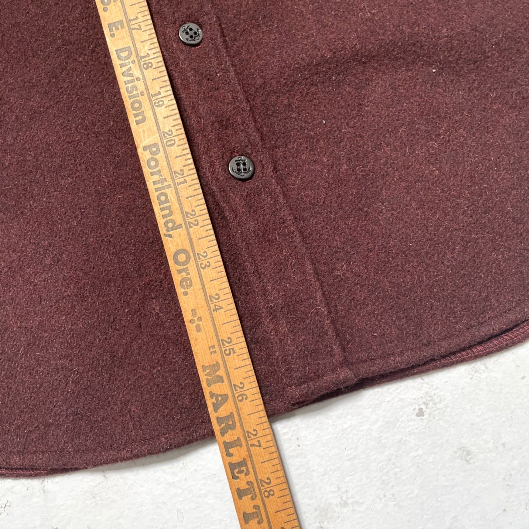 Vintage VINTAGE Lakeland USN Military CPO Style Wool Button Shirt Unisex Adults 38 Maroon 70s Workwear Navy Army Heritage 60s 70s Mens Womens Boys Girls Size US M / EU 48-50 / 2 - 5 Thumbnail