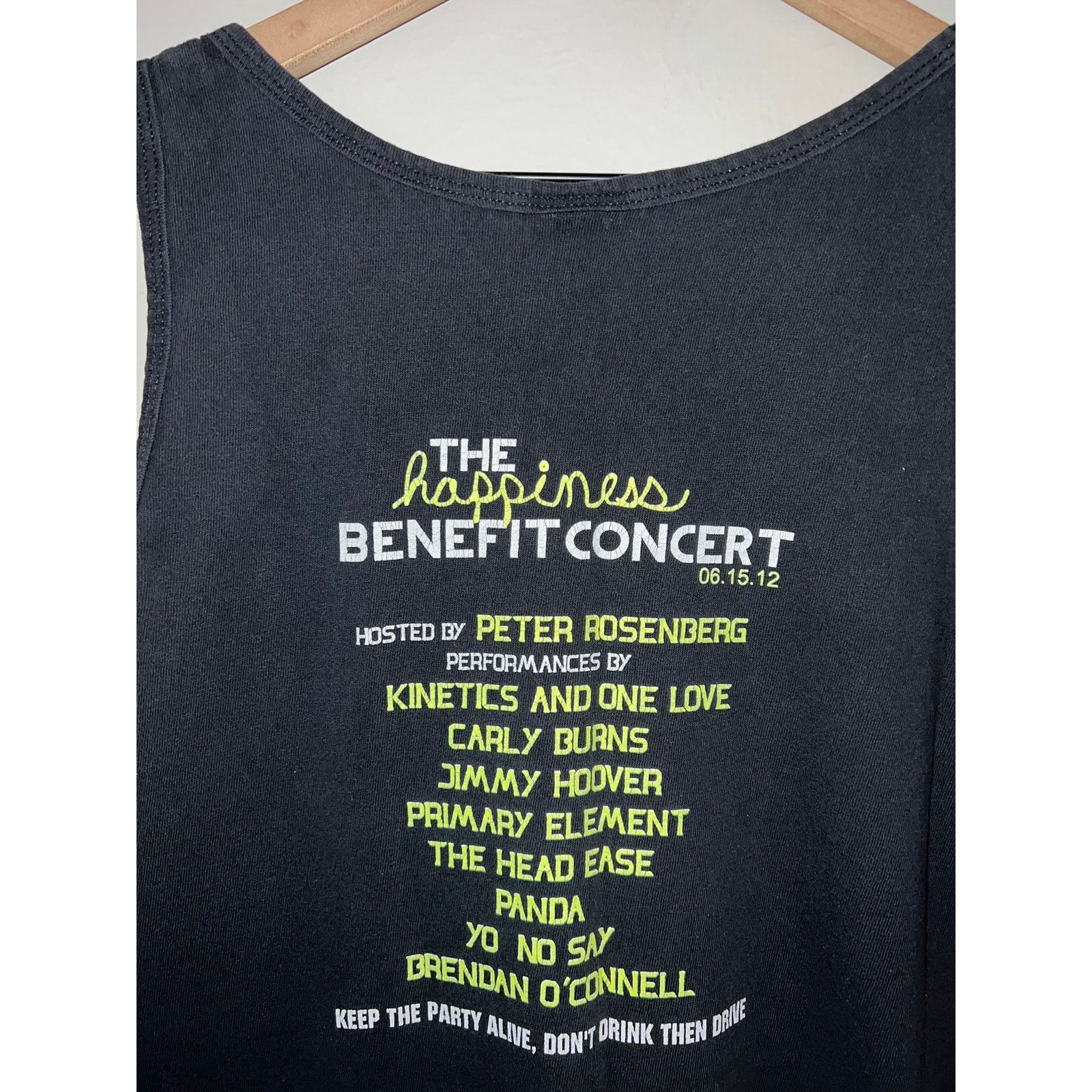 Anvil The Happiness Benefit Concert Shirt Black Tee Tank XL 2012 Size US XL / EU 56 / 4 - 6 Thumbnail