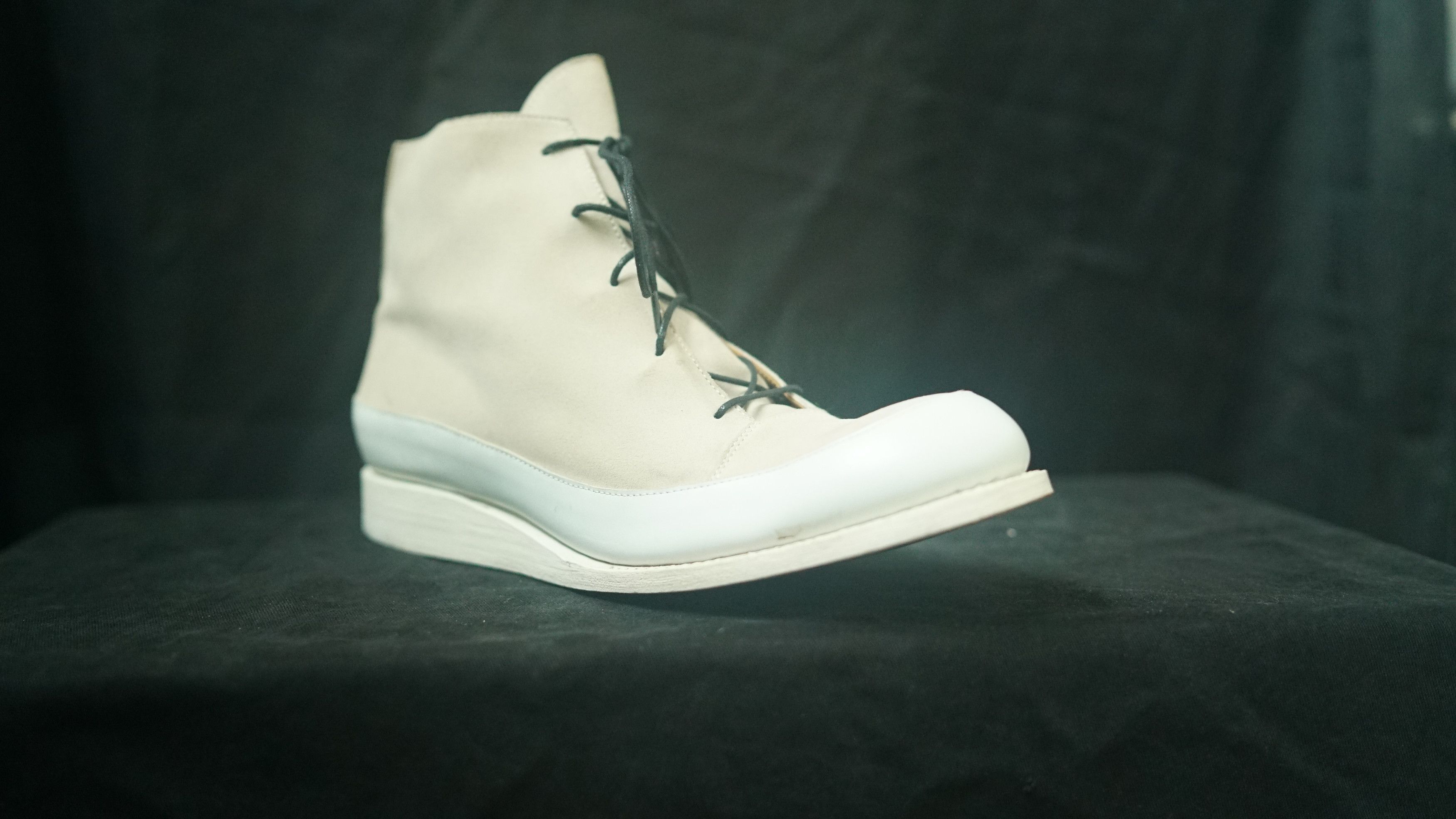 Song For The Mute Sneaker Boot Bench made by hand Size US 11.5 / EU 44-45 - 2 Thumbnail