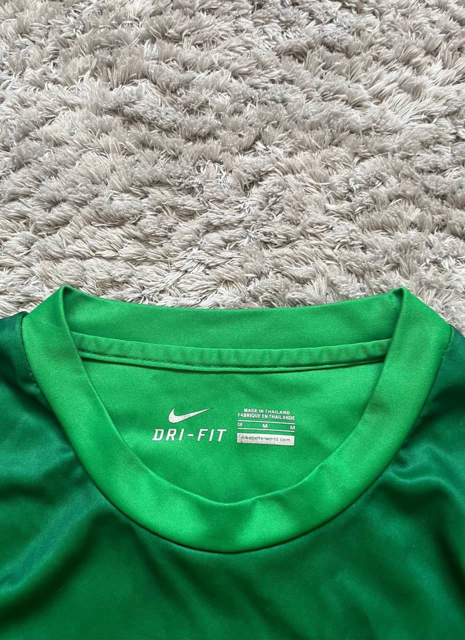 Nike × Vintage Nike x Barcelona Long-sleeve Streetwear Logo Swoosh Rare Size US M / EU 48-50 / 2 - 6 Thumbnail
