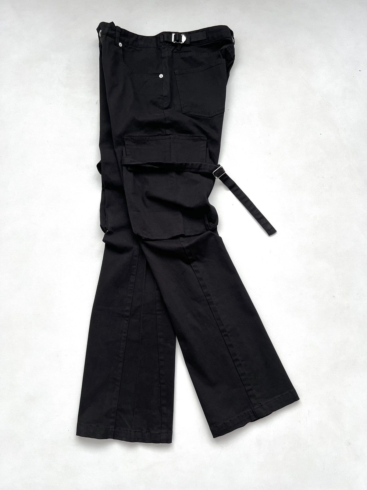 Vuja De 🇯🇵Vuja De 2019 Bondage Cargo no.1 Bootcut Pants Size US 31 - 11 Thumbnail
