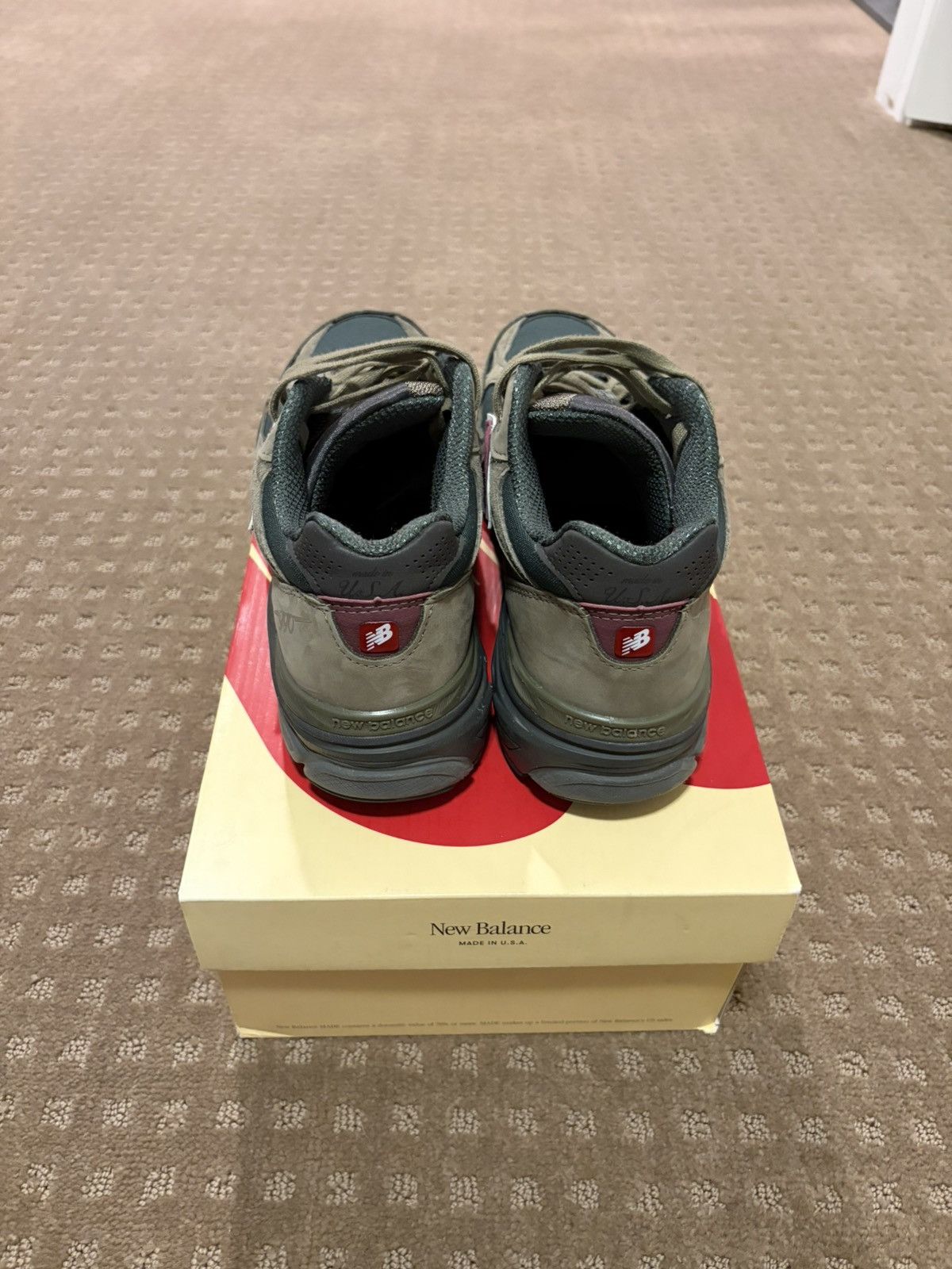 New Balance New Balance 990v3 Size US 10 / EU 43 - 4 Thumbnail