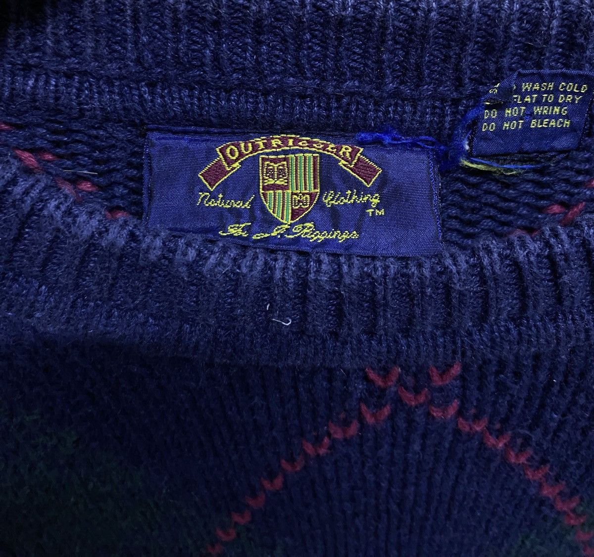 Vintage Vintage Brand Outrigger Yacht Knitwear 1990s Size US L / EU 52-54 / 3 - 6 Thumbnail
