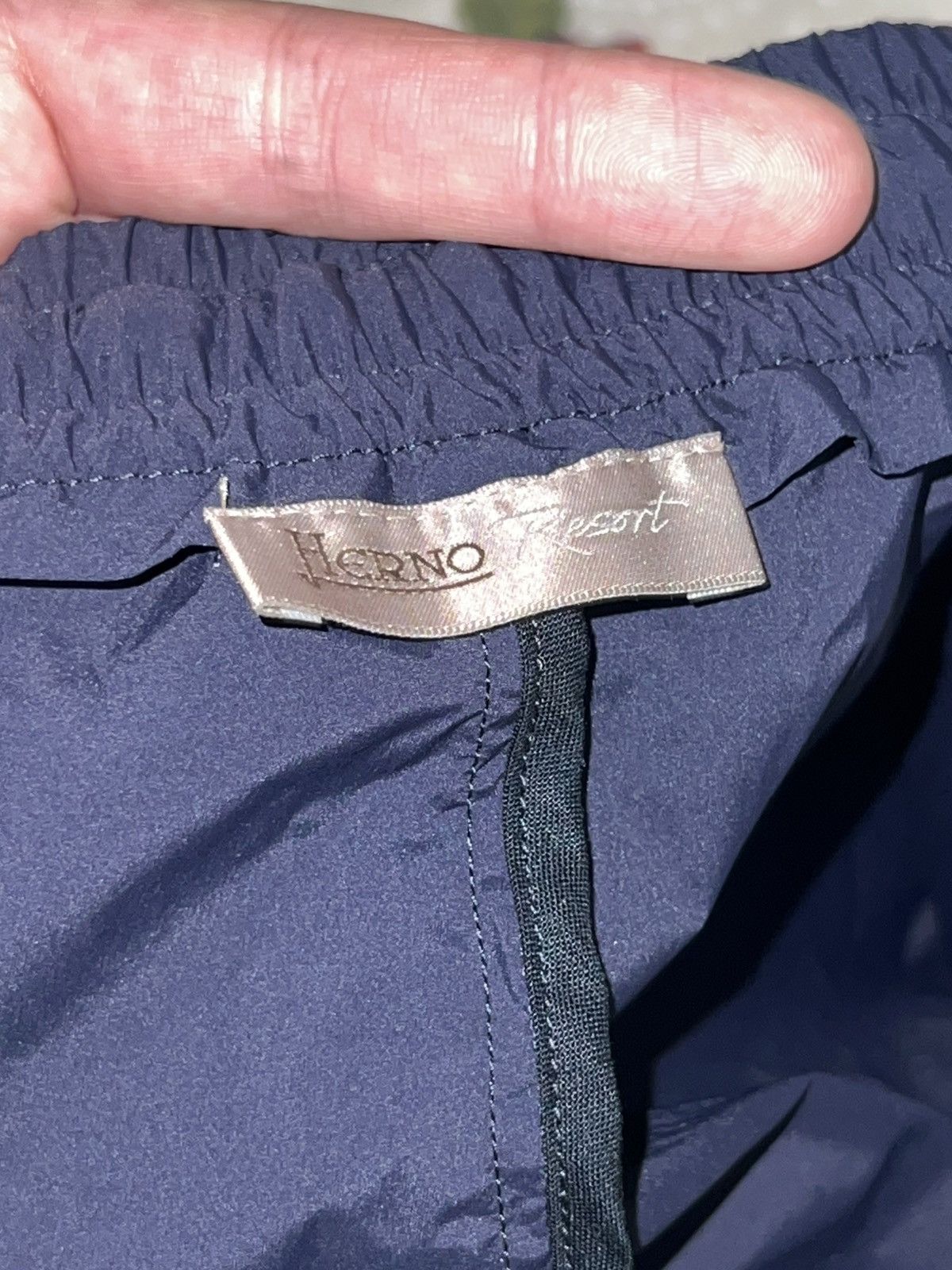 Herno RESORT TROUSERS IN LIGHT NYLON STRETCH Size US 32 / EU 48 - 4 Thumbnail