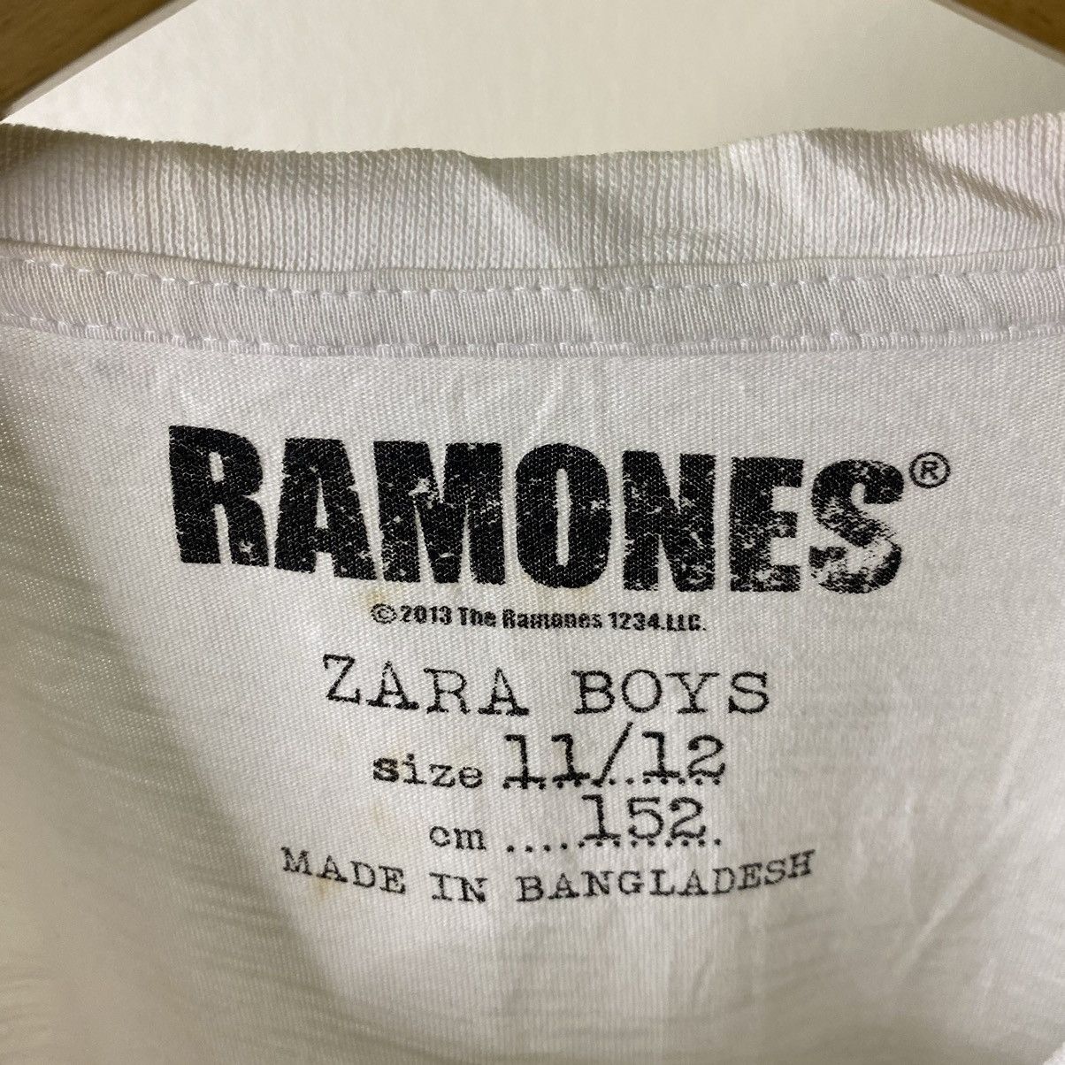 Band Tees × Zara Zara x Ramones Punk Band LS Tee Size US S / EU 44-46 / 1 - 3 Thumbnail