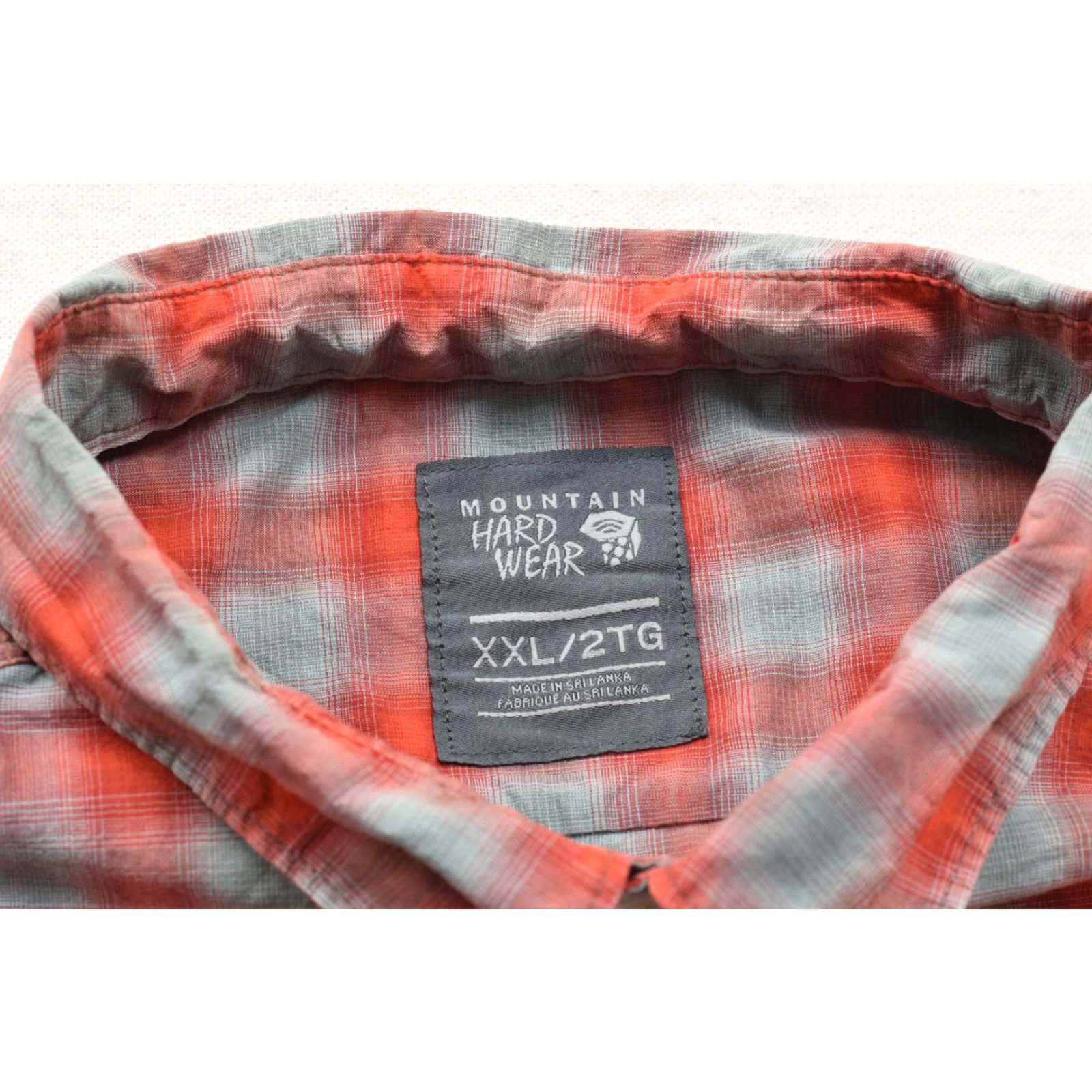 Mountain Hardwear Mountain Hardwear Shirt Mens XXL Gray Orange Plaid Short Sleeve Hiking Outdoor Button-Up Collared Pocketed Casual Outdoor Size US XXL / EU 58 / 5 - 5 Thumbnail