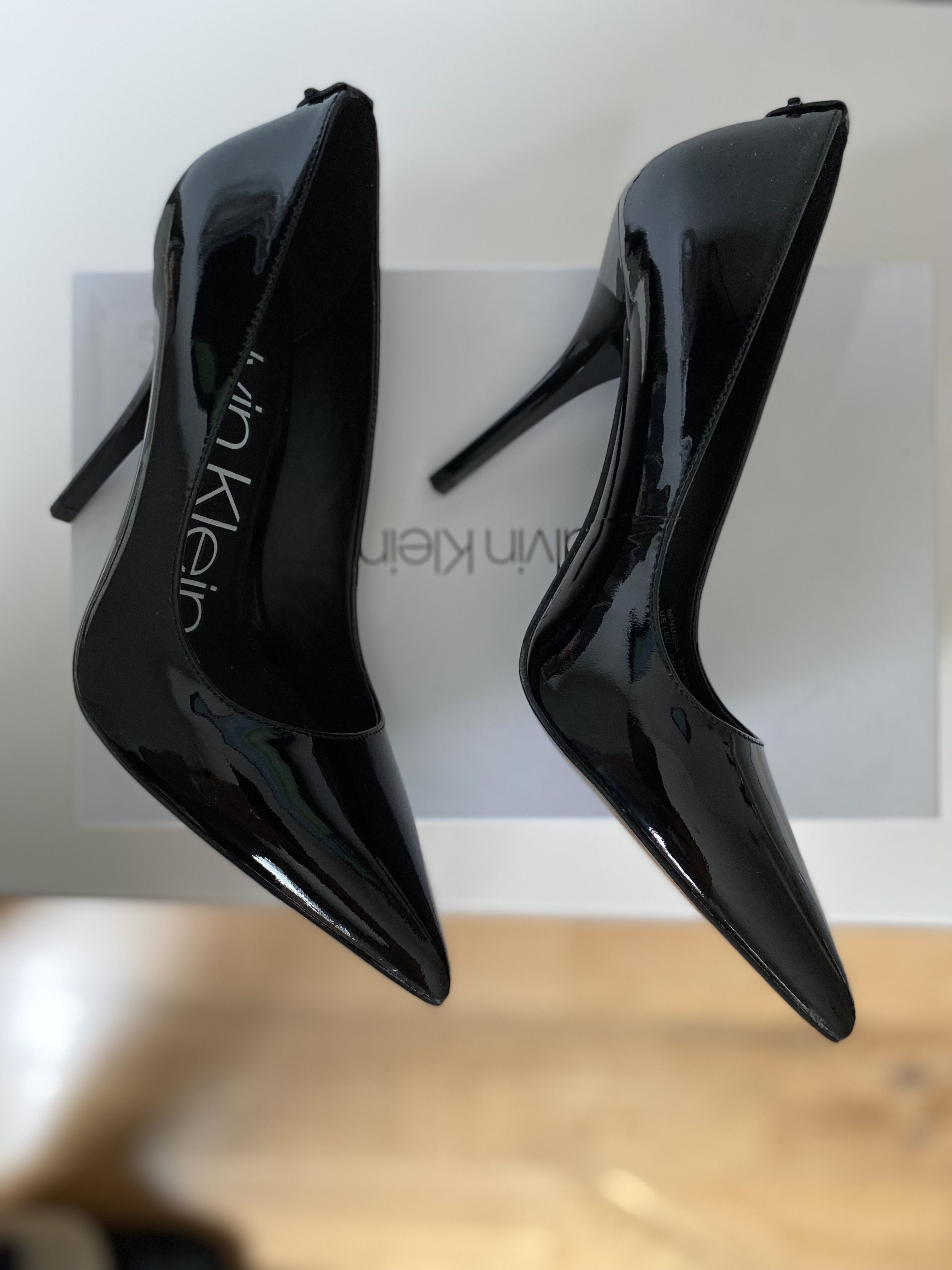 Calvin Klein Black patent heels Size US 7 / IT 37 - 6 Thumbnail