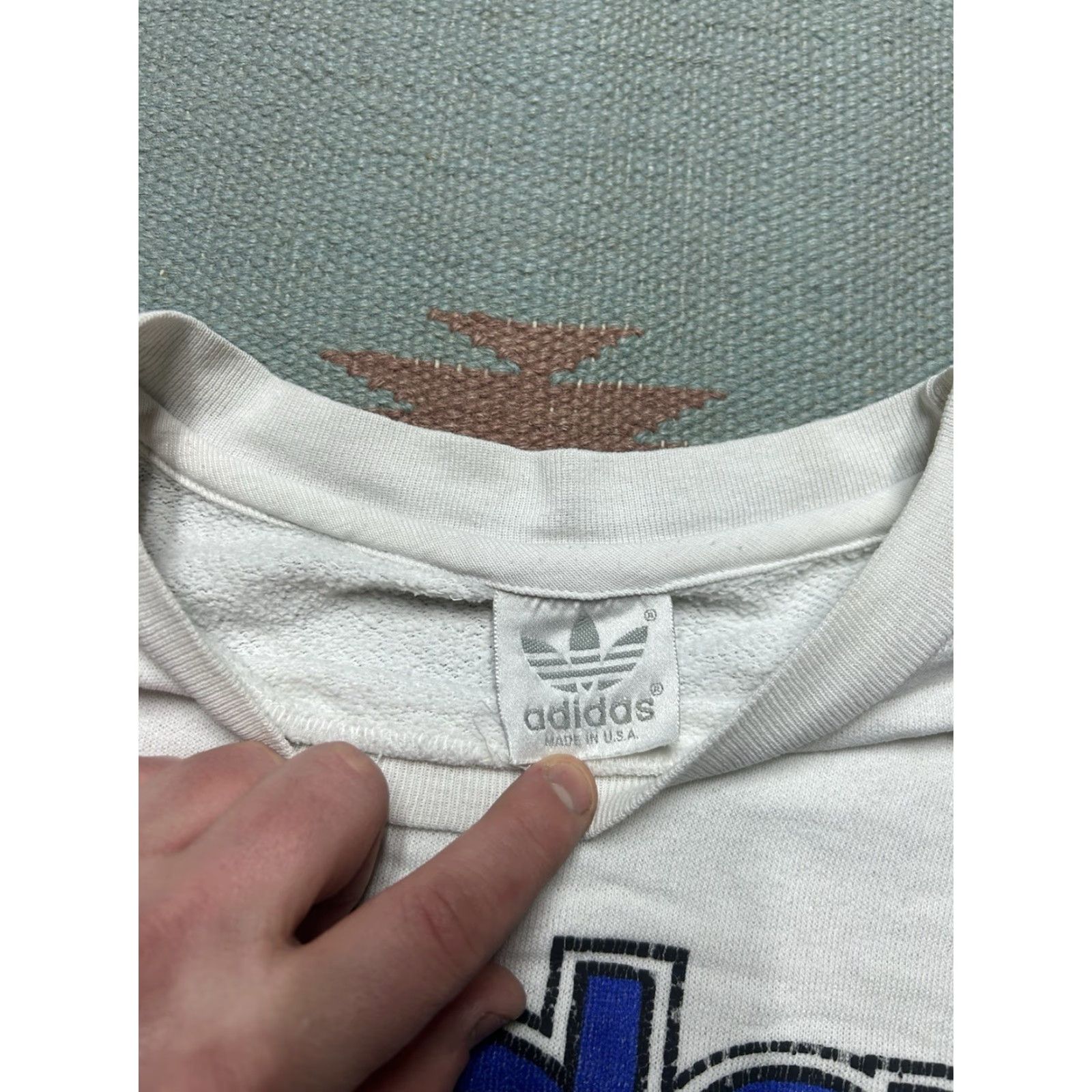 Adidas VINTAGE adidas USA Olympics 1988 Sweatshirt L/XL Crewneck Mens White Size US L / EU 52-54 / 3 - 3 Thumbnail