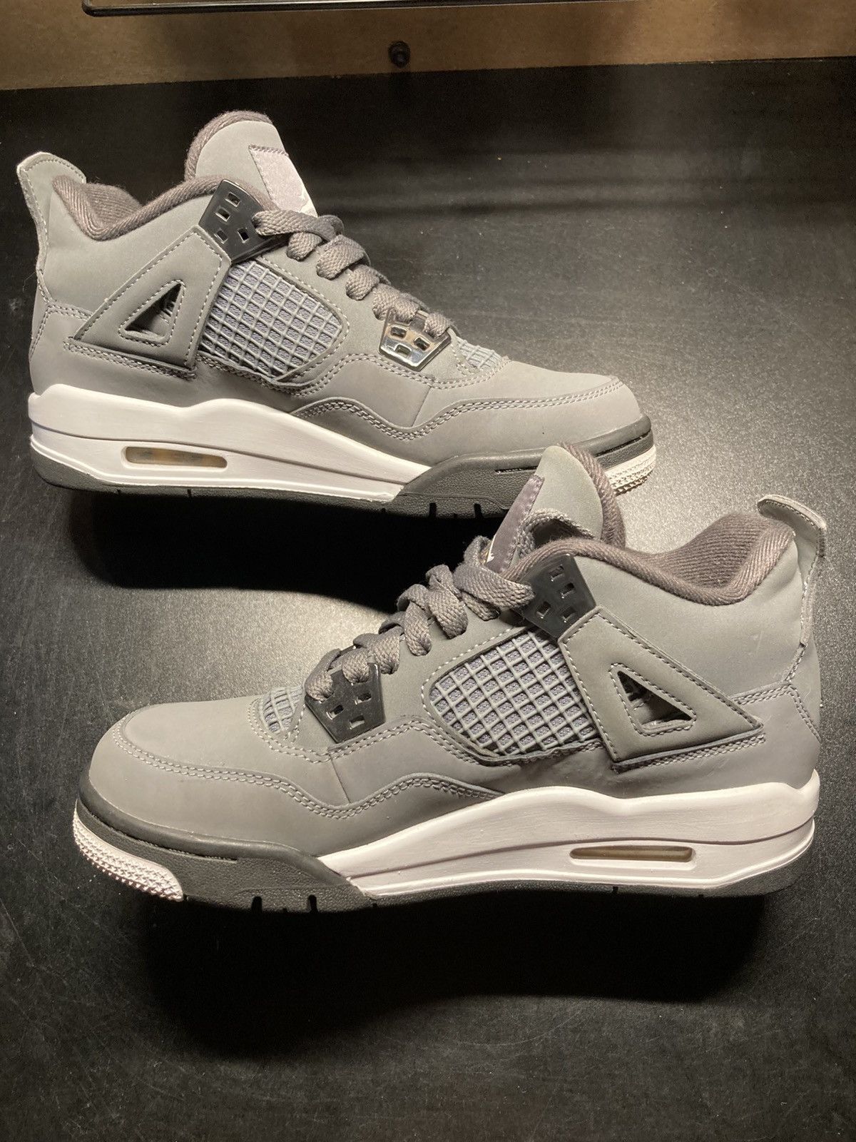 Jordan Brand Air Jordan retro 4 Cool Grey GS Size US 5 / EU 37 - 2 Thumbnail