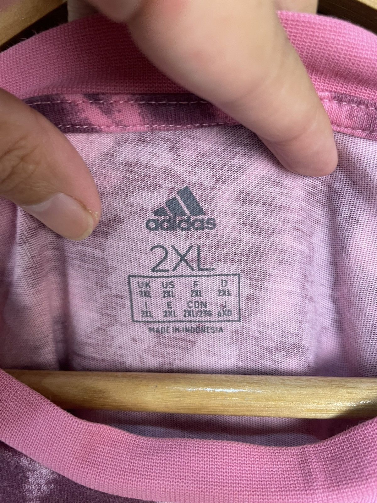 Adidas × NBA Adidas basketball tyedye tshirt Size US XXL / EU 58 / 5 - 4 Thumbnail