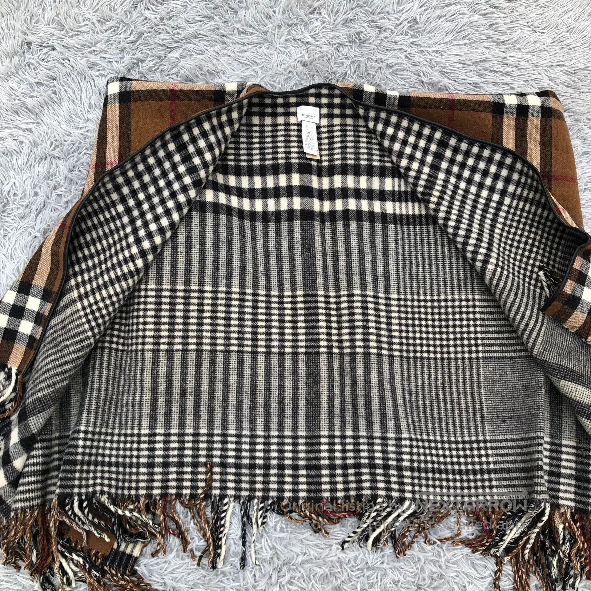 Burberry Burberry Plaid Wool Wrap Cape Scarf. Size ONE SIZE - 5 Thumbnail