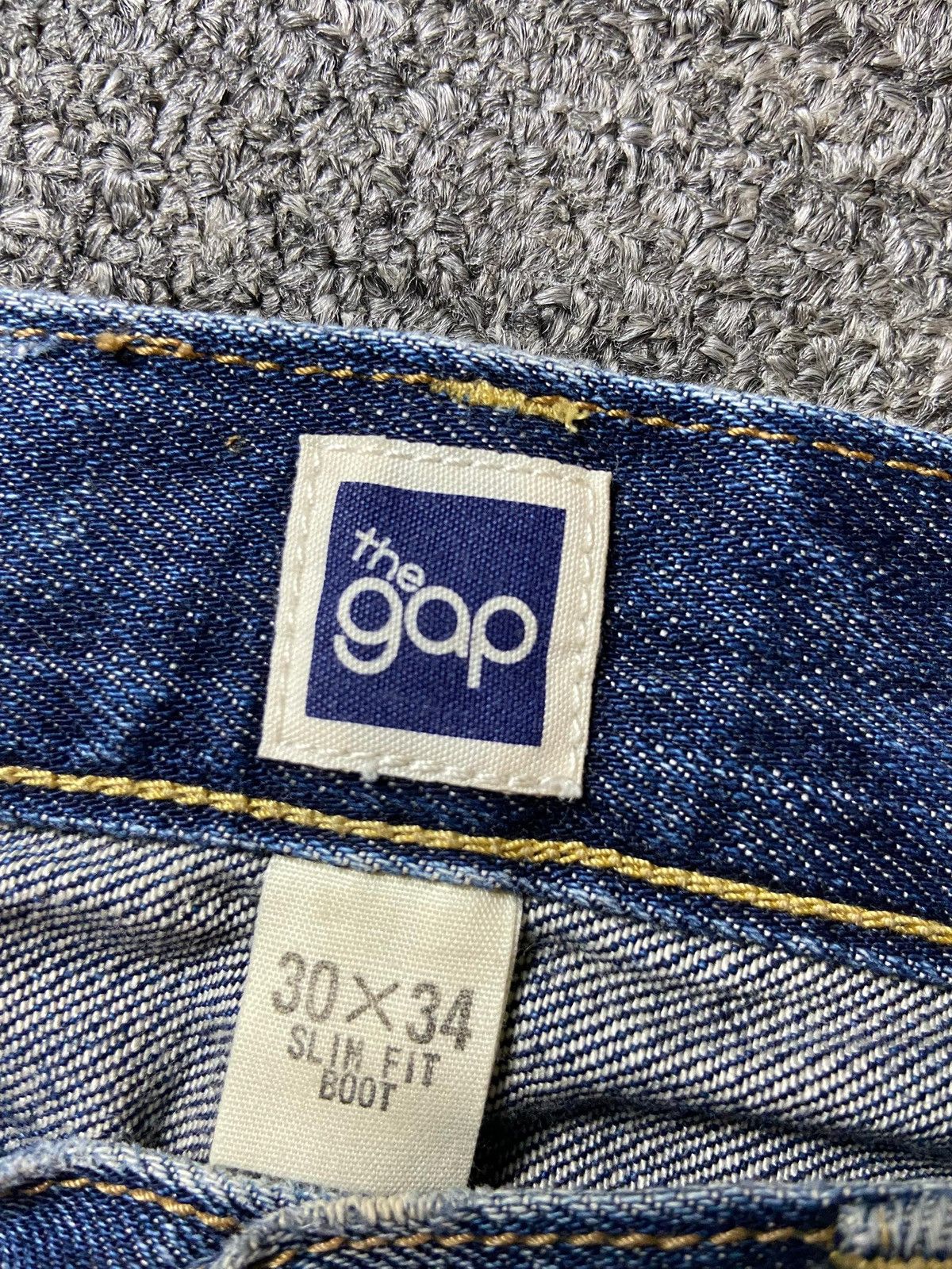 Gap × Vintage GAP 1969 Slim Fit Bootcut Ripped Jeans (123) Size US 30 / EU 46 - 6 Thumbnail