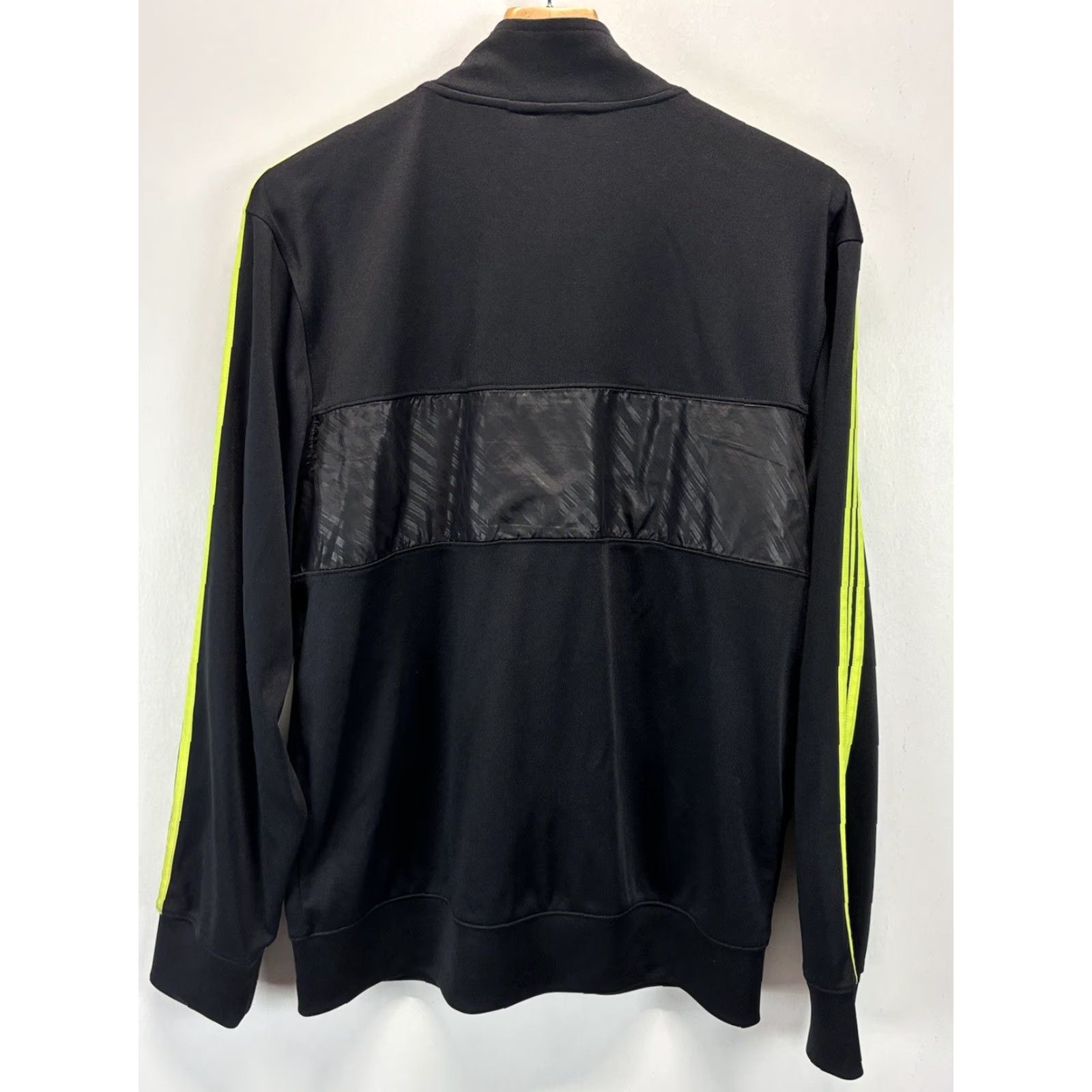 Adidas adidas Brooklyn Nets Track Jacket Sz Medium Men’s Black Neon Limited Edition Zip Size US M / EU 48-50 / 2 - 3 Thumbnail