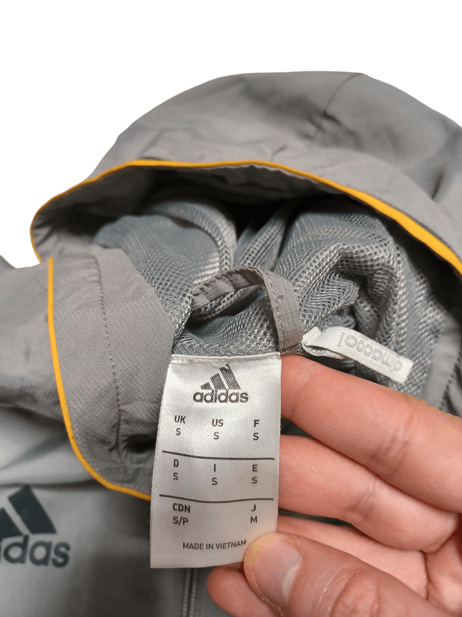 Adidas ADIDAS JUVENTUS 2016 NYLON TRACKING JACKET DRILL SOCCER Size US S / EU 44-46 / 1 - 7 Thumbnail