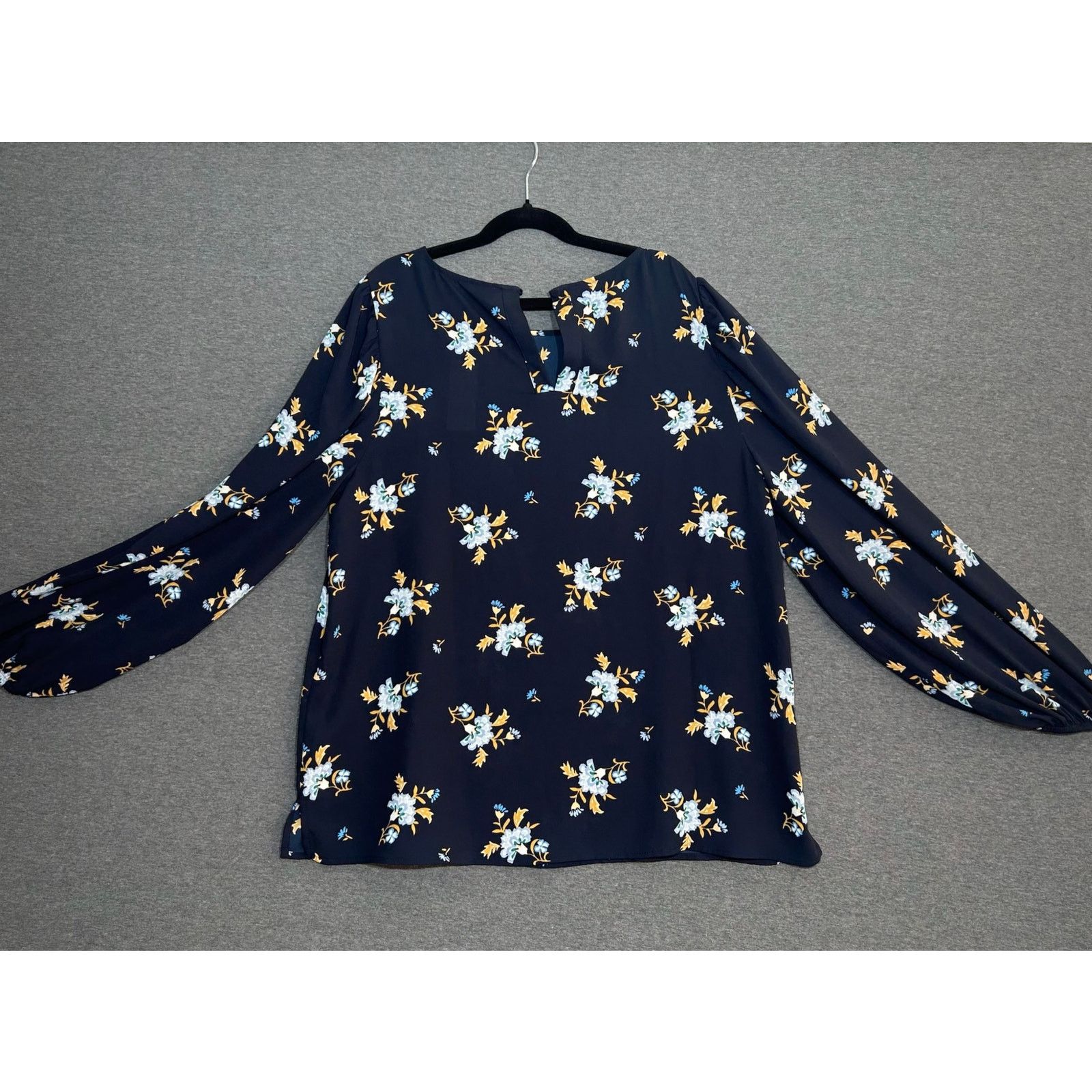 Loft LOFT | Women's Navy Blue Floral Blouse | NWT | Small Size S / US 4 / IT 40 - 2 Thumbnail