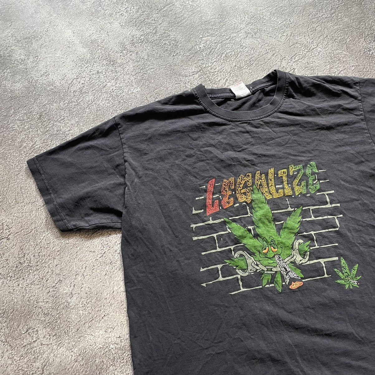 Other VINTAGE HUMOR TEE LEGALIZE WEED SHIRT DRUGS SMOKE SUN FADED Size US M / EU 48-50 / 2 - 3 Thumbnail