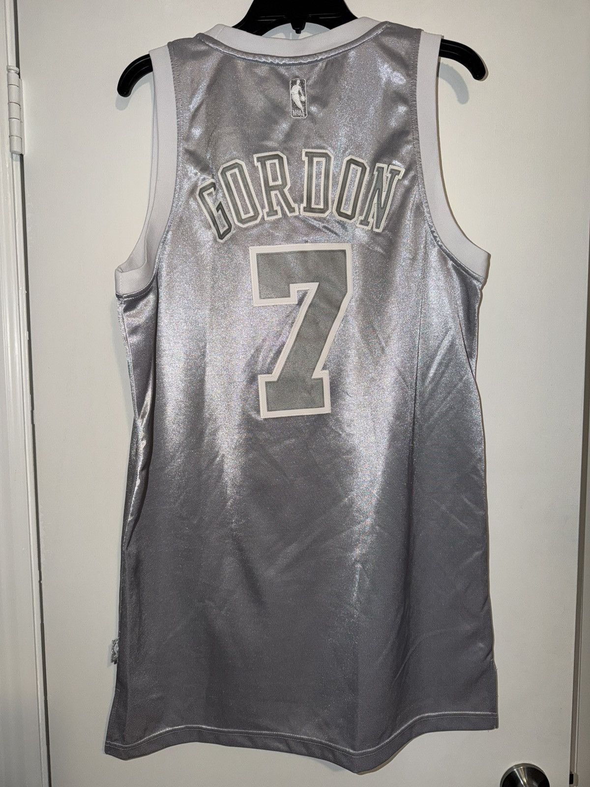 Reebok Ben Gordon Chicago Bulls Jersey M White Ice Platinum Reebok Size US M / EU 48-50 / 2 - 8 Thumbnail