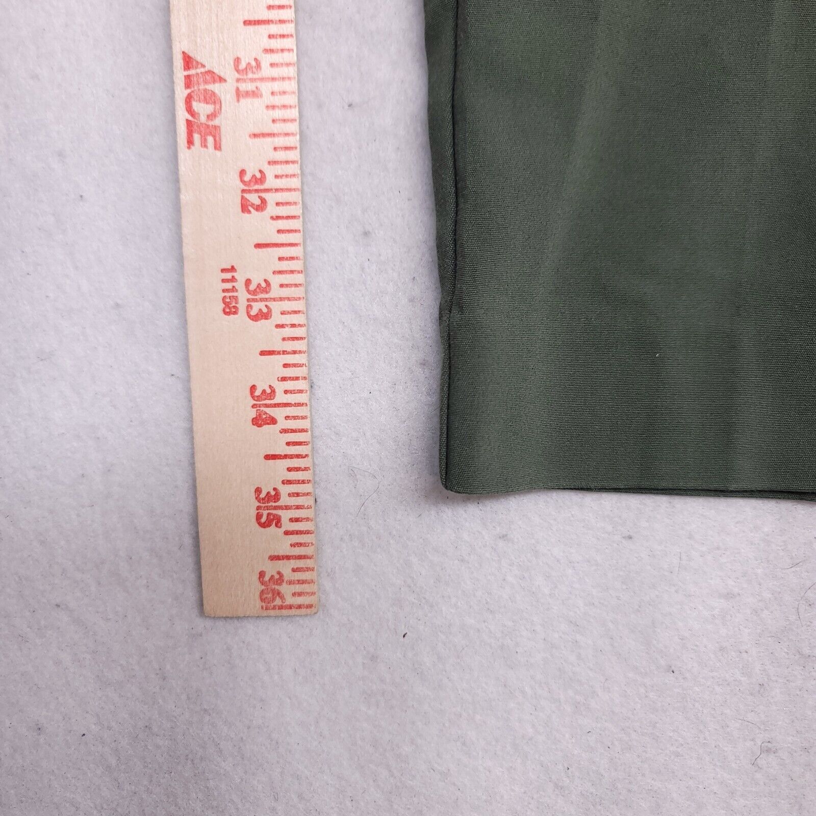 White House Black Market White House Black Market Chino Pants Womens Size 10 Green Size 32" / US 10 / IT 46 - 8 Thumbnail