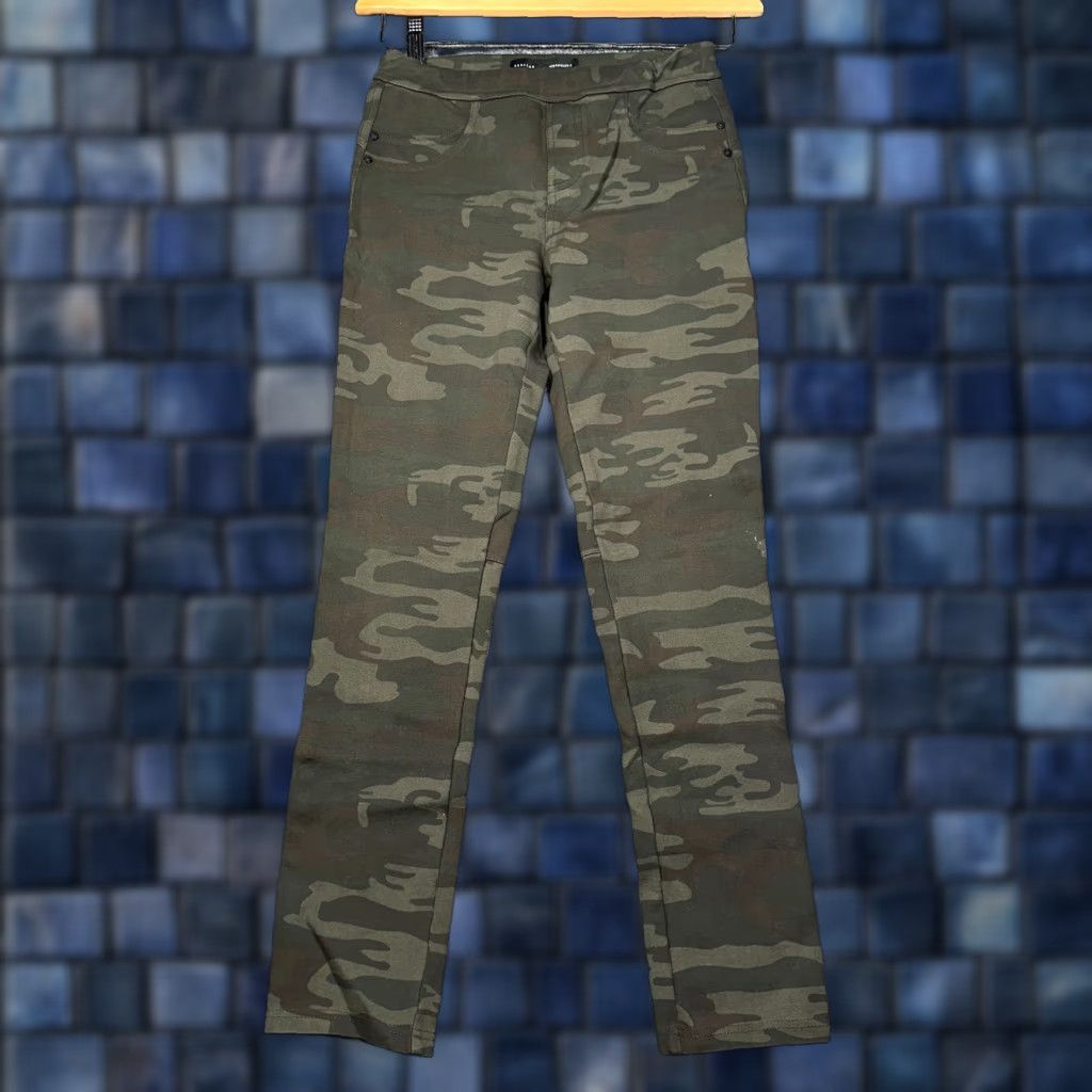 Anthropologie Anthropologie X Sanctuary Grease Legging Womens Small Green Camouflage Pants Skinny Size 28" / US 6 / IT 42 - 1 Thumbnail