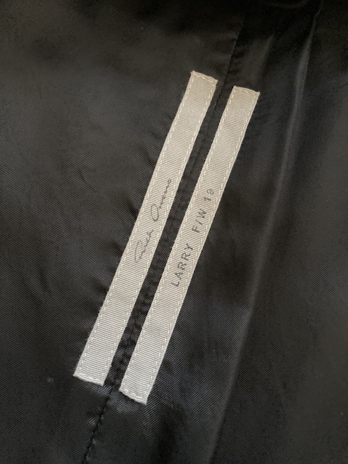 Rick Owens F/W 19 „LARRY“ Paneled Trench Coat Rick Owens IT50/M Size US M / EU 48-50 / 2 - 14 Thumbnail