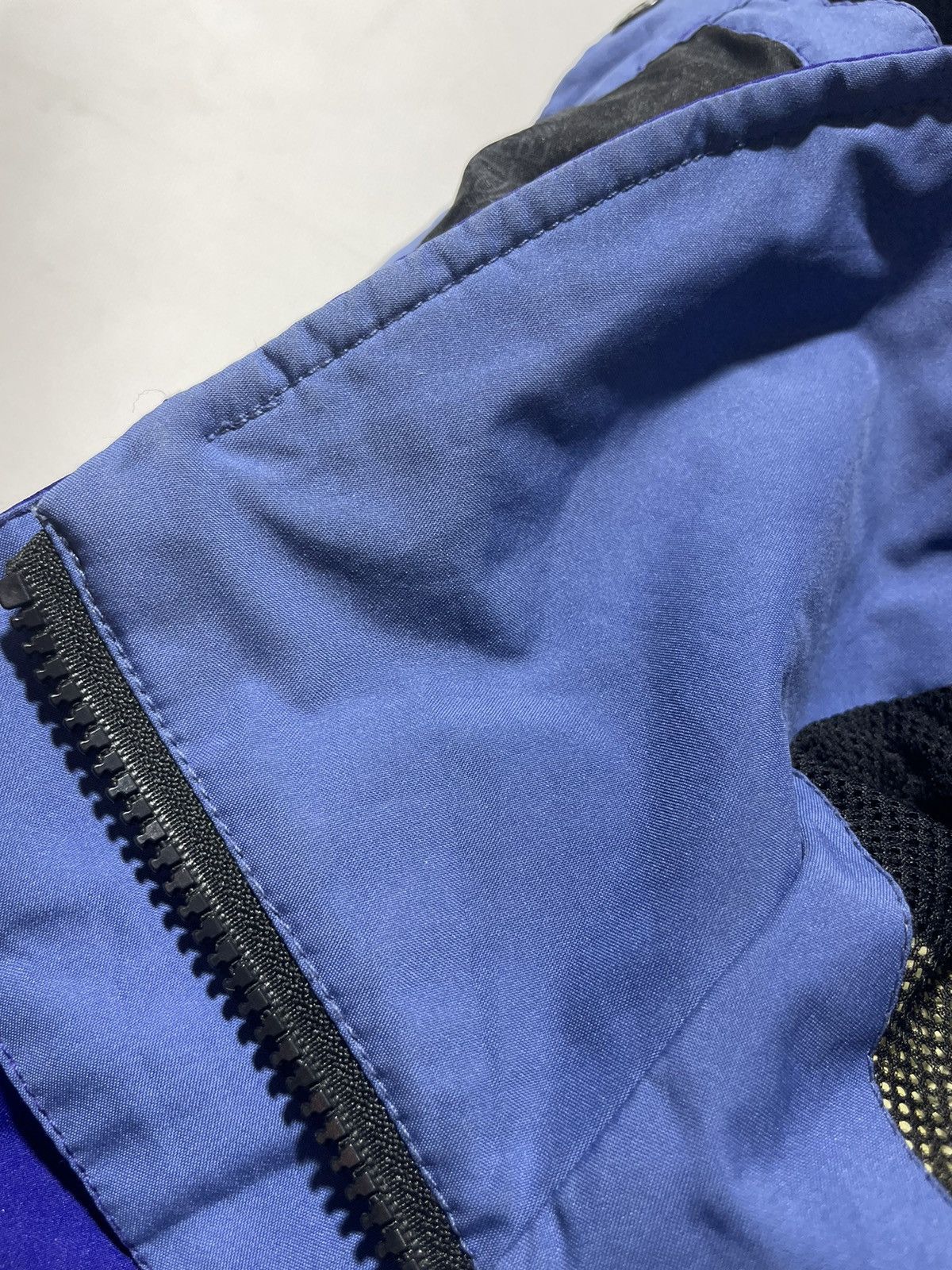 The North Face Vintage The North Face Gore-tex Women’s Stowaway Jacket Size L / US 10 / IT 46 - 12 Thumbnail