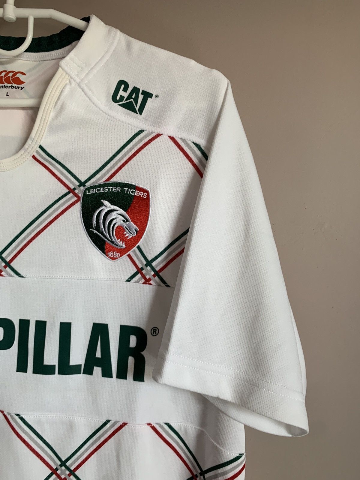Canterbury of New Zealand Leicester Tigers Away Rugby Union Shirt Canterbury Jersey L Size US L / EU 52-54 / 3 - 4 Thumbnail
