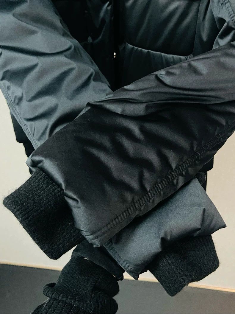 Chanel Chanel 23N Ski Series Fur Collar Down Jacket 2504-Nextarrow Size XS / US 0-2 / IT 36-38 - 6 Thumbnail