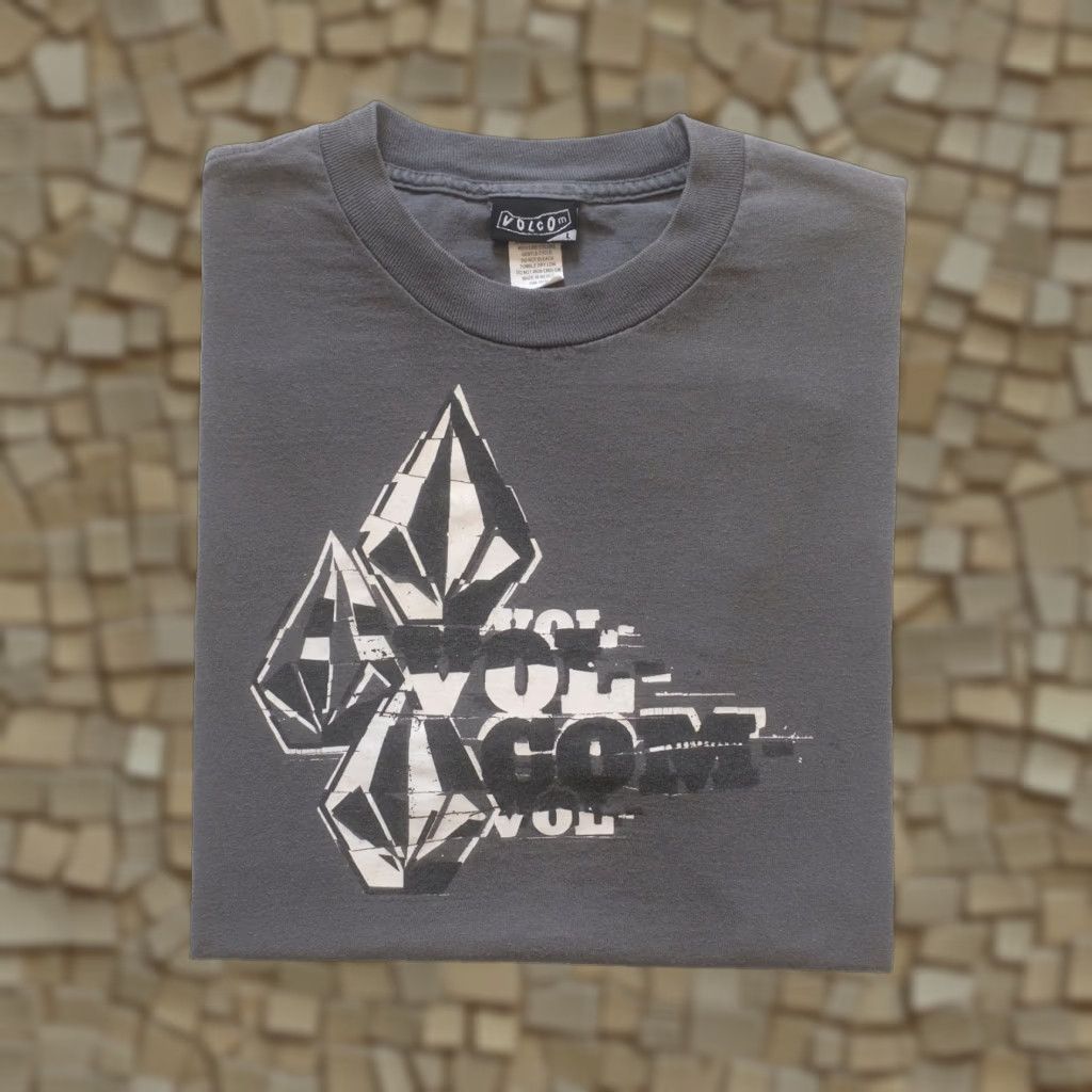 Volcom VINTAGE Volcom Skateboarding 90s Y2K Faded Stone Graphic Gray T-Shirt Mens L Size US L / EU 52-54 / 3 - 1 Thumbnail