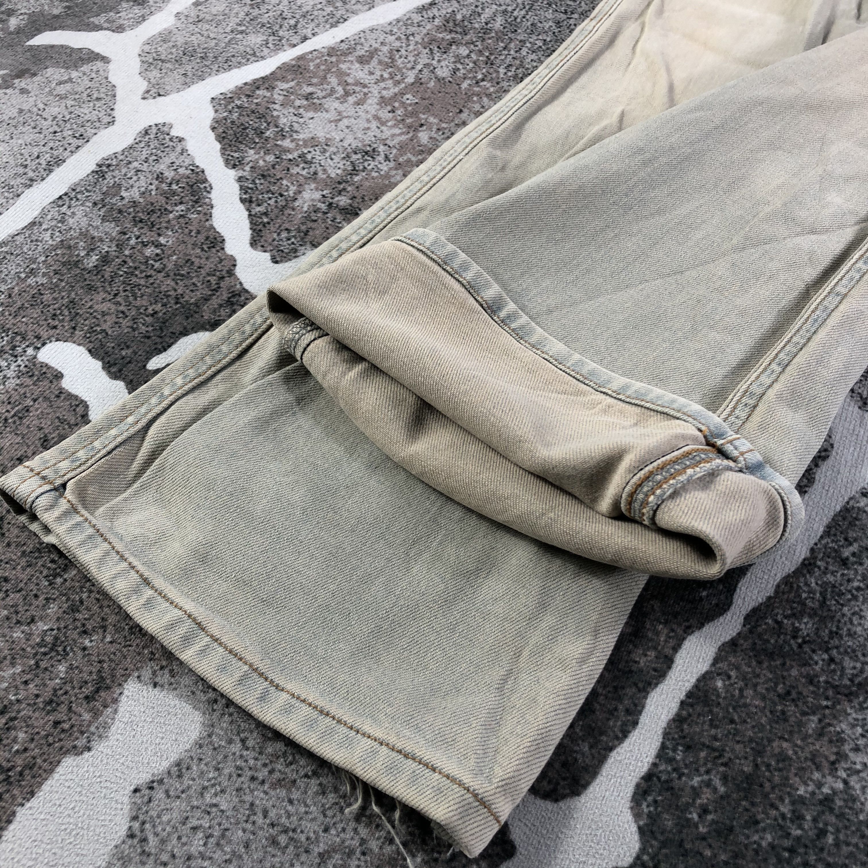 Japanese Brand Vintage Japanese Brand Flared Jeans KJ2076 Size 29" - 6 Thumbnail