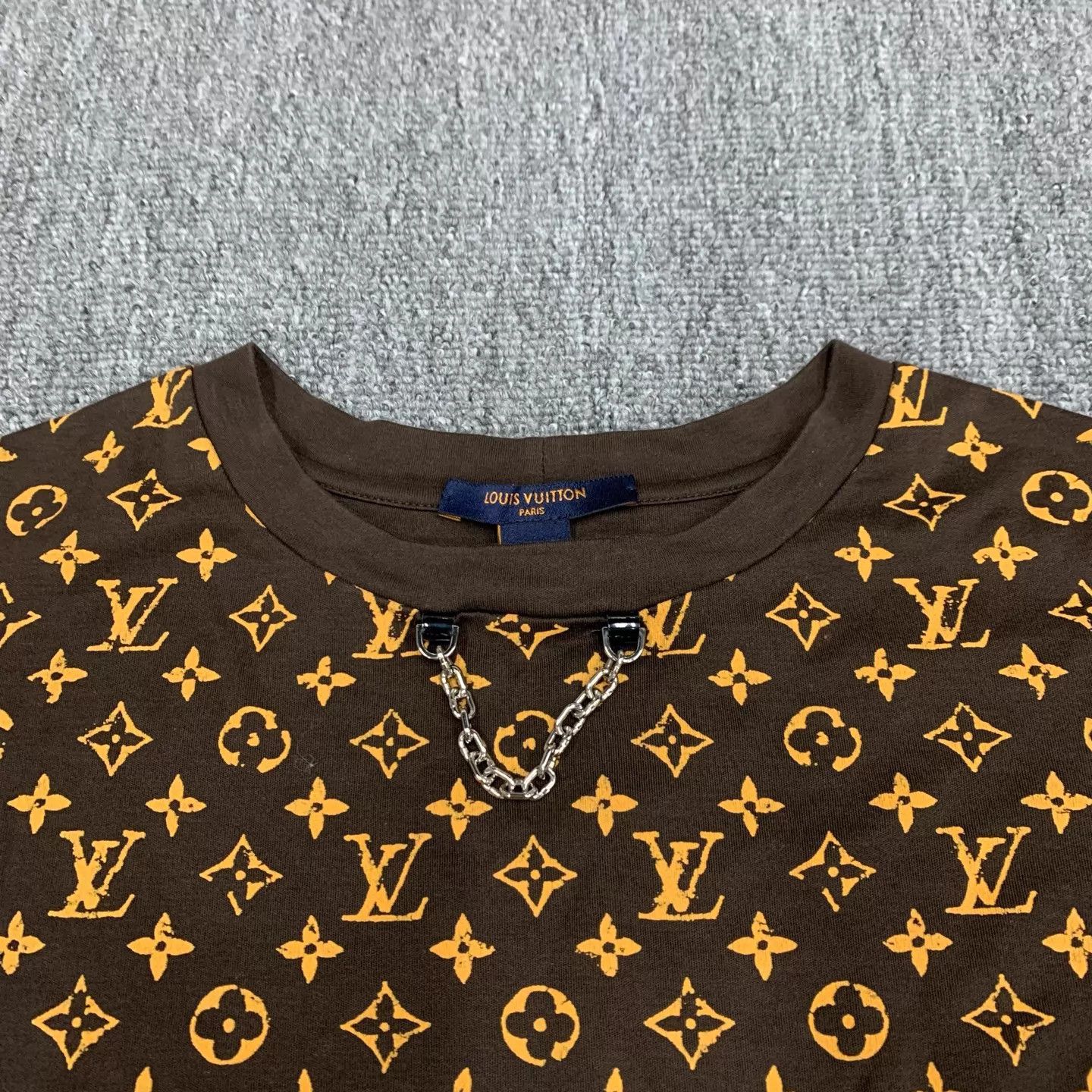 Louis Vuitton LV Brown Monogram Ruffle Women XS Short Sleeve Size XS / US 0-2 / IT 36-38 - 9 Thumbnail