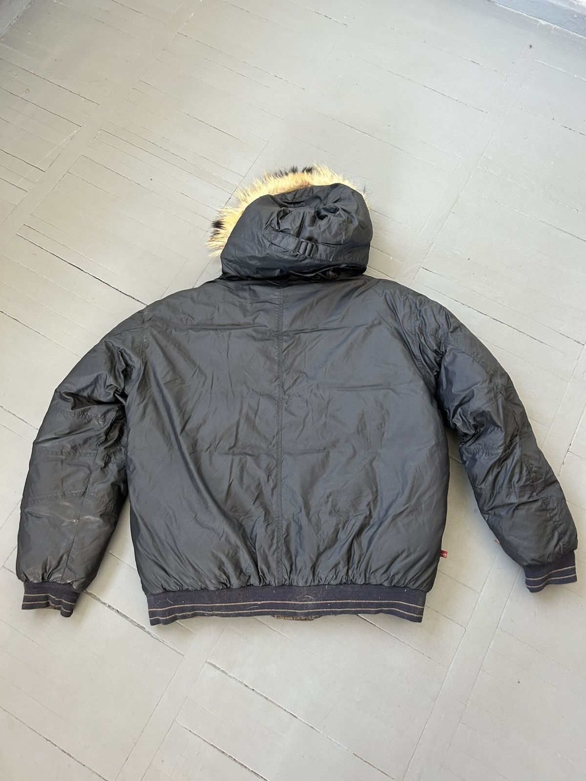 Avirex Avirex down puffer jacket with fur hood Size US XL / EU 56 / 4 - 5 Thumbnail