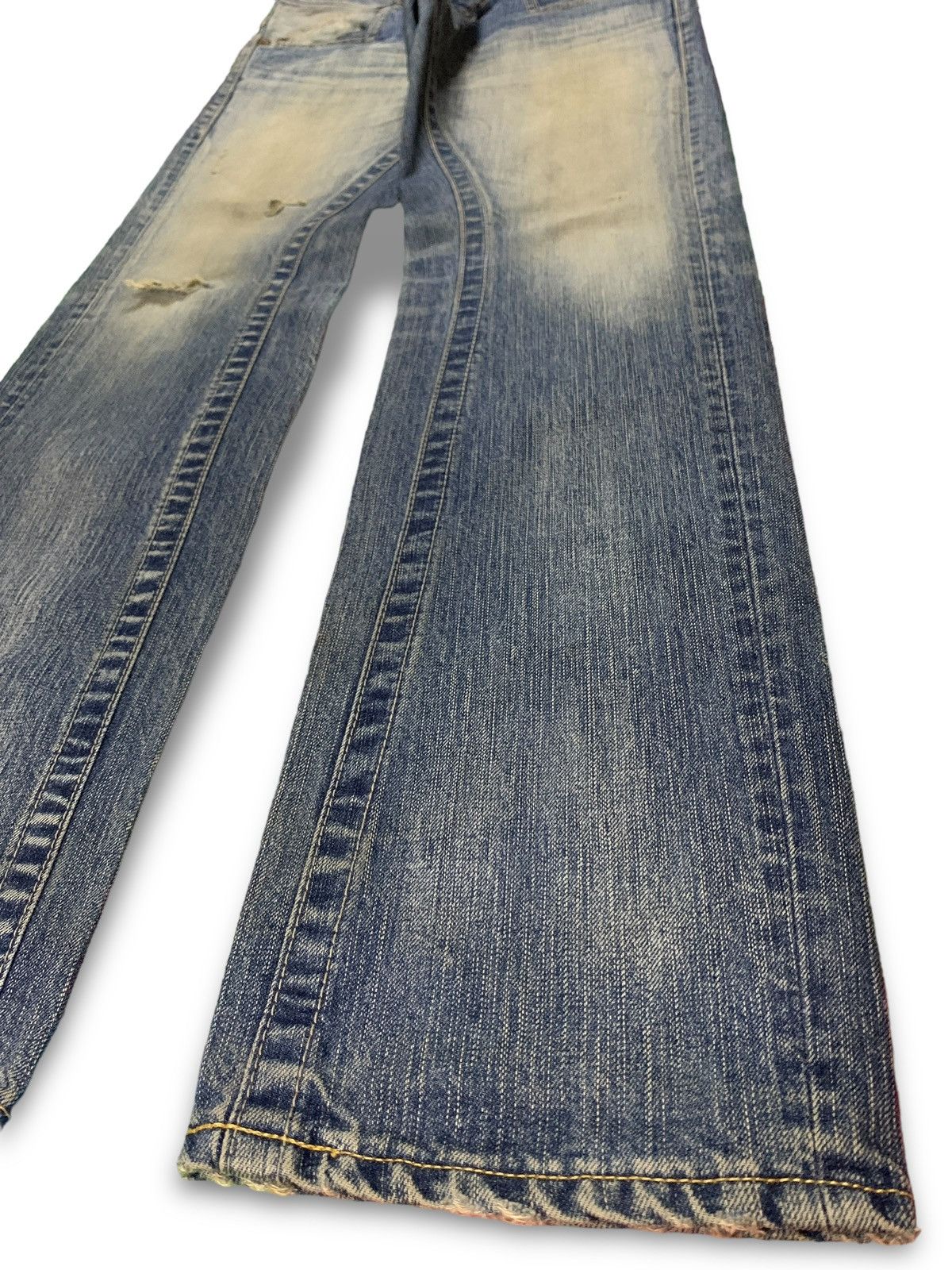 Japanese Brand Vintage Japanese Blue Way Rusty Wash Distressed Loose Jeans Size US 32 / EU 48 - 7 Thumbnail