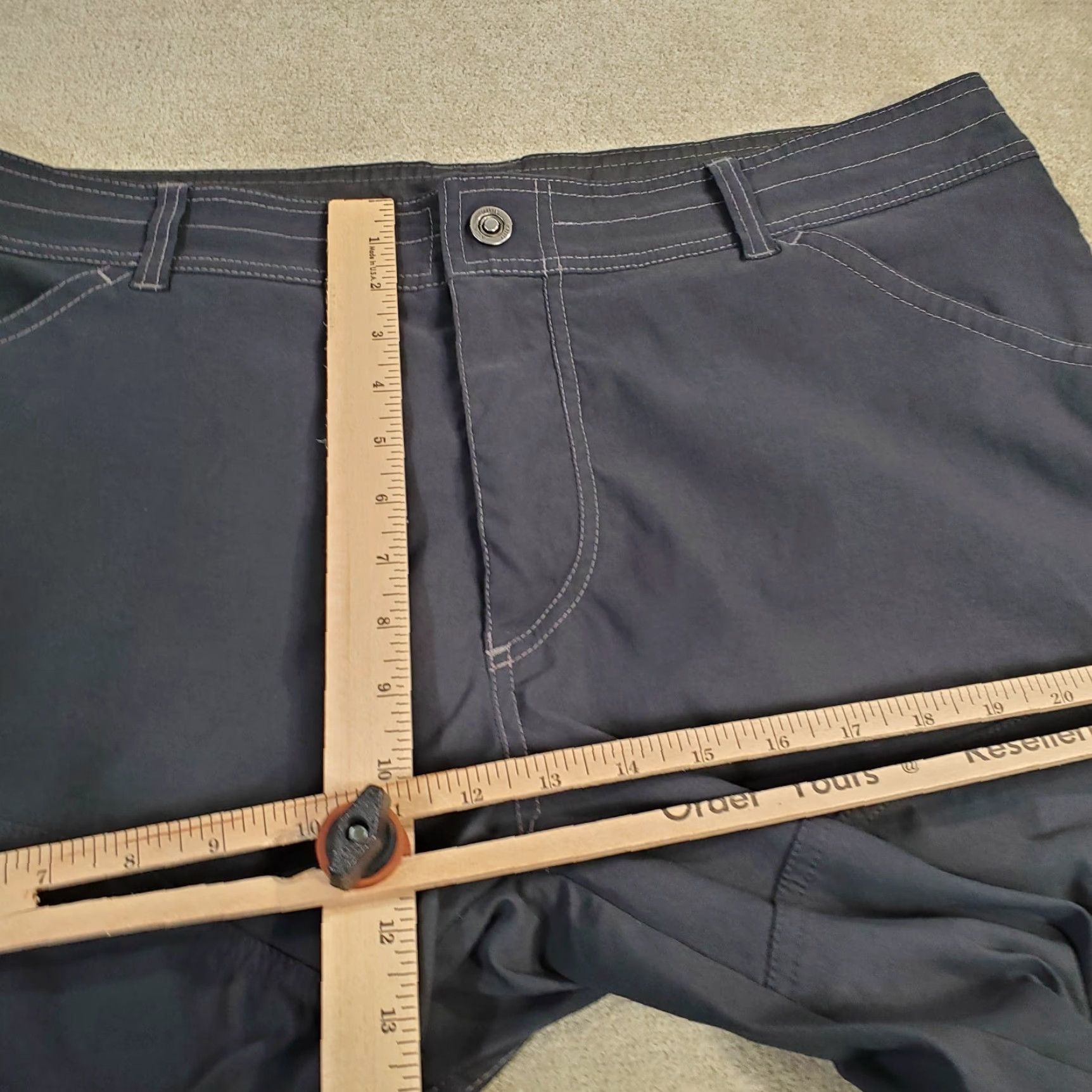 Vintage Kuhl Cargo Shorts Mens 38 Black Nylon Spandex Outdoor Cargo Shorts Mens 38 Black - Lightweight Pockets Vintage? No (but not needed) Size US 38 / EU 54 - 7 Thumbnail