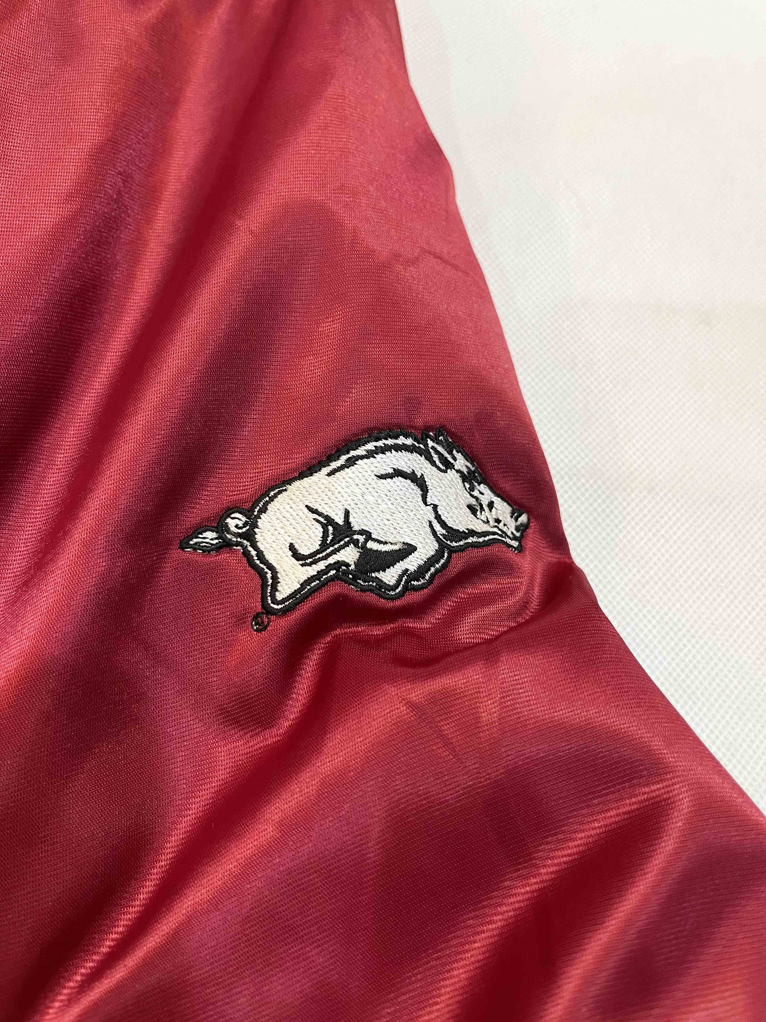 NCAA × Starter Starter NCAA Arkansas Razorbacks Satin Bomber Jacket Size US XL / EU 56 / 4 - 4 Thumbnail