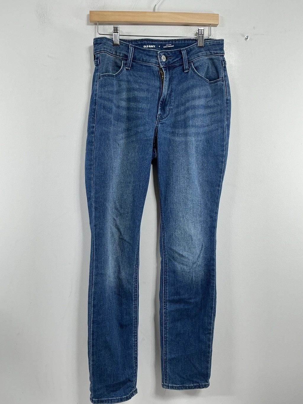 Old Navy Woman's Old Navy Wow Straight Blue Jeans Size 4 Size 27" / US 4 / IT 40 - 1 Thumbnail