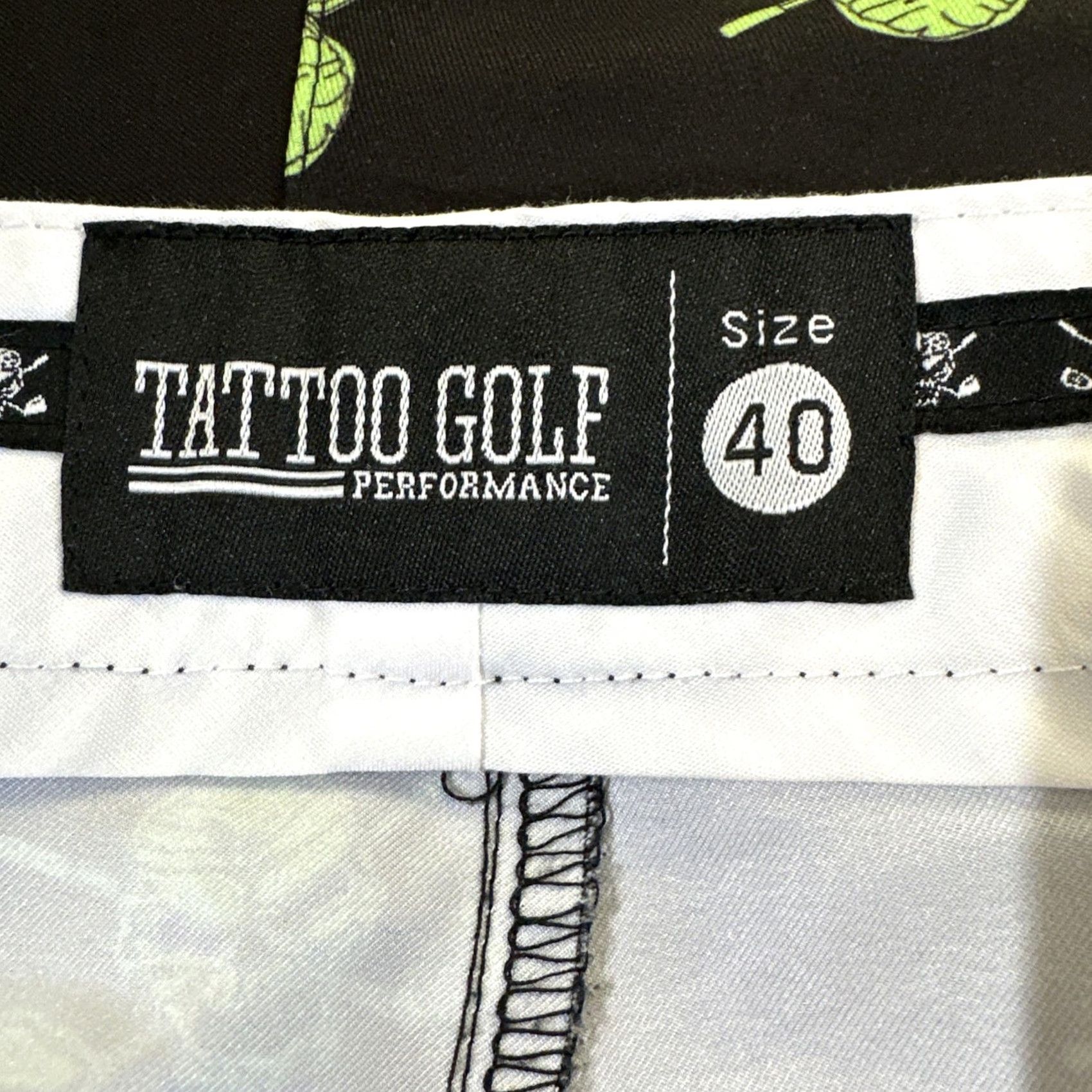 Gloverall Tattoo Golf Skulls Bermuda Shorts 40 Black Green All Over Print Golf Clubs Mens Regular 11in Inseam Size US 40 / EU 56 - 5 Thumbnail